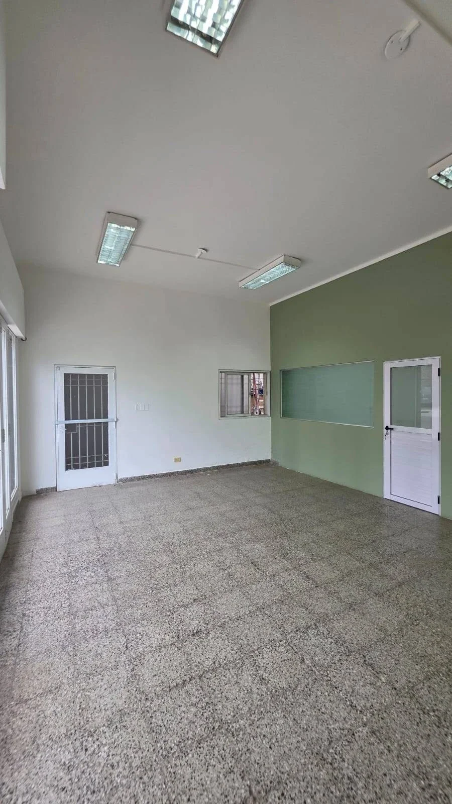 Local comercial en alquiler ubicado en Tunuyán - Imagen 5