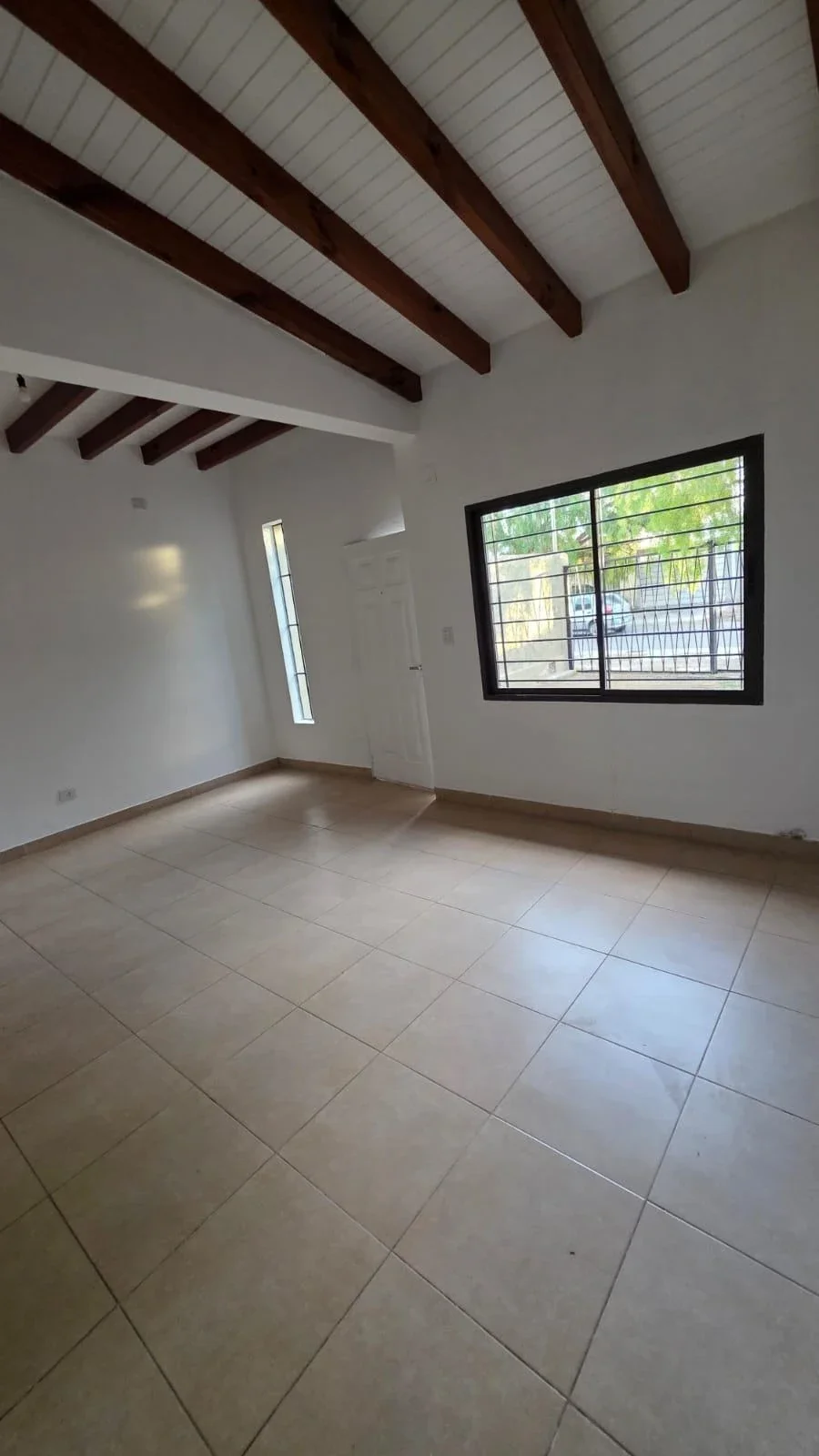 Casa en venta c/ cochera en Tunuyán - Imagen 5