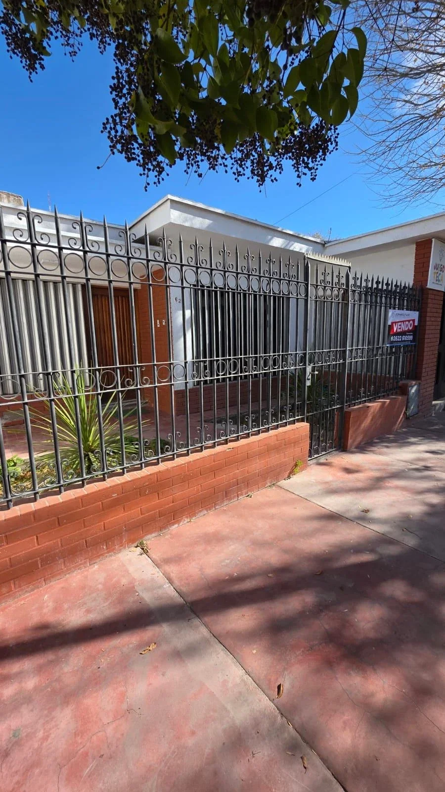 Casa en venta c/ cochera en Tunuyán - Imagen 2