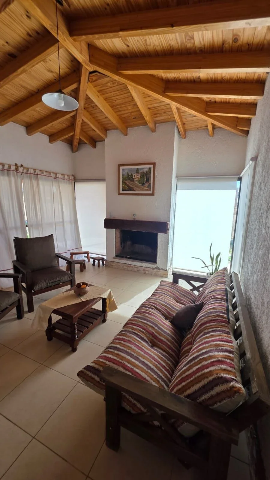 Casa en alquiler c/ cochera en Vista Flores - Imagen 2