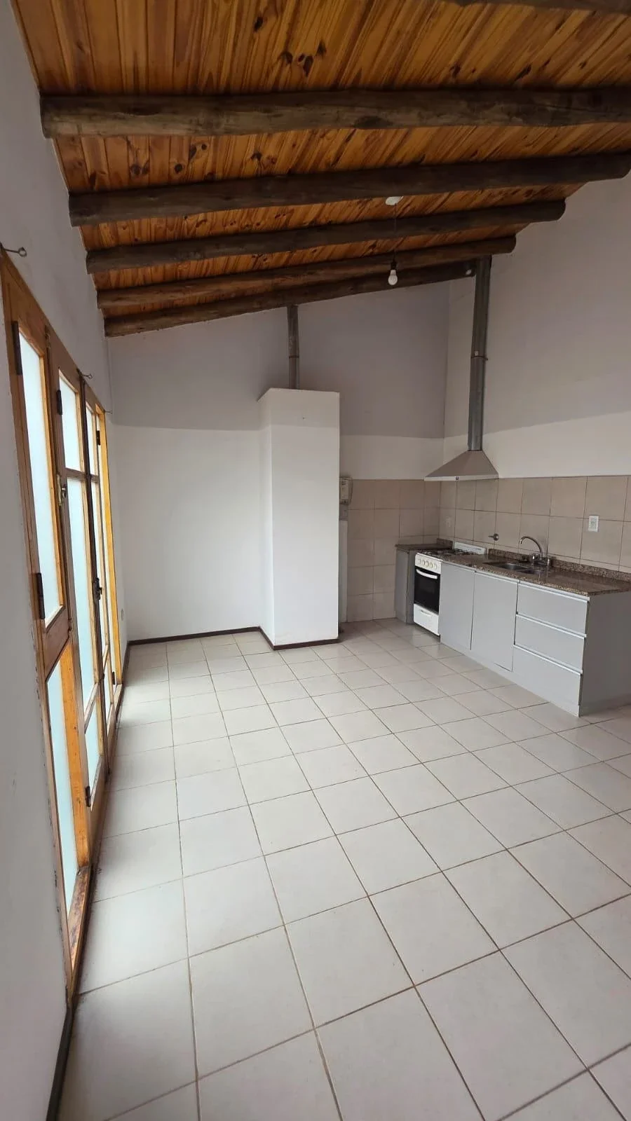 Departamento en alquiler en Tunuyán - Imagen 4