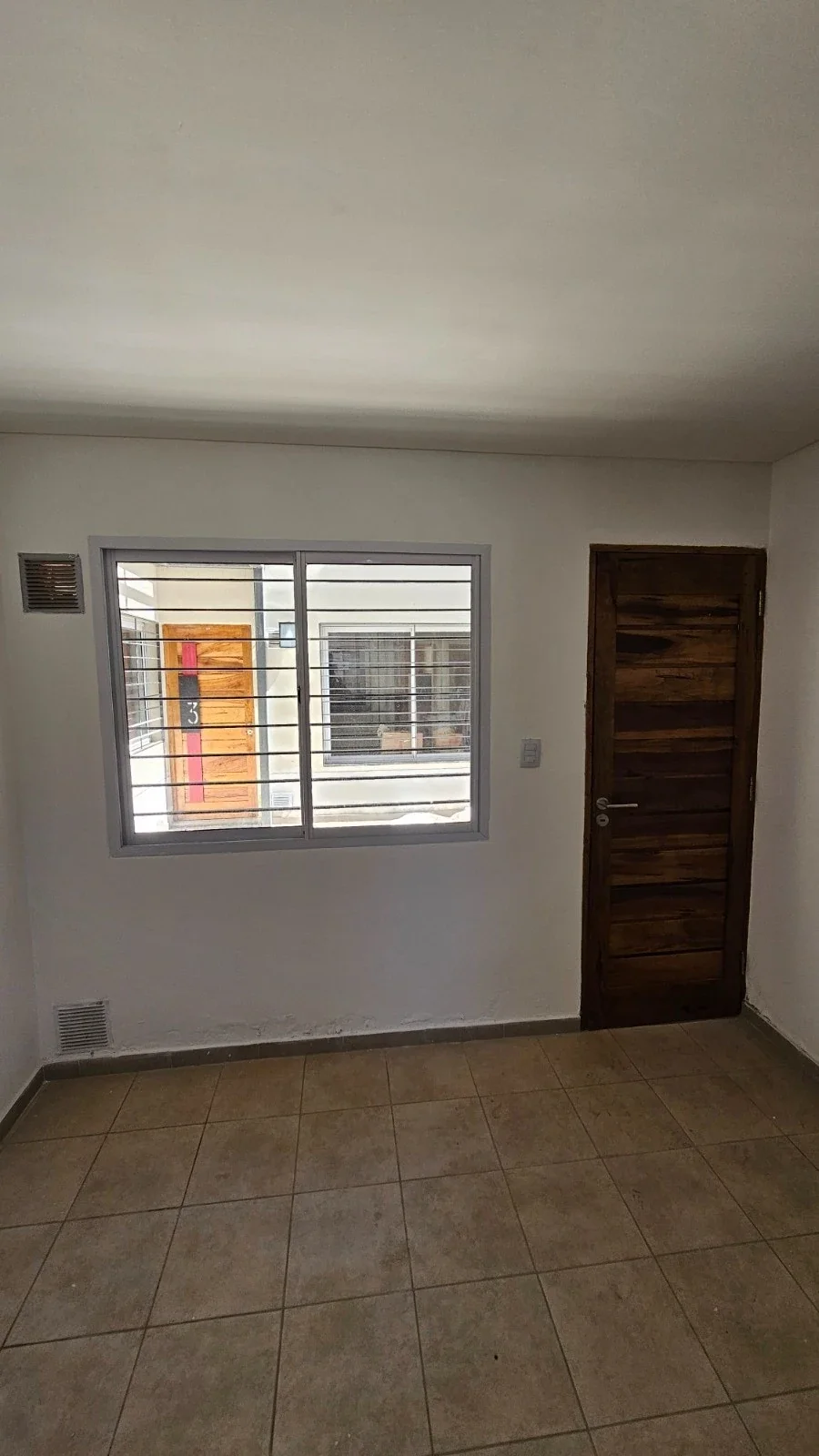 Departamento en alquiler c/ cochera en Tunuyán - Imagen 4