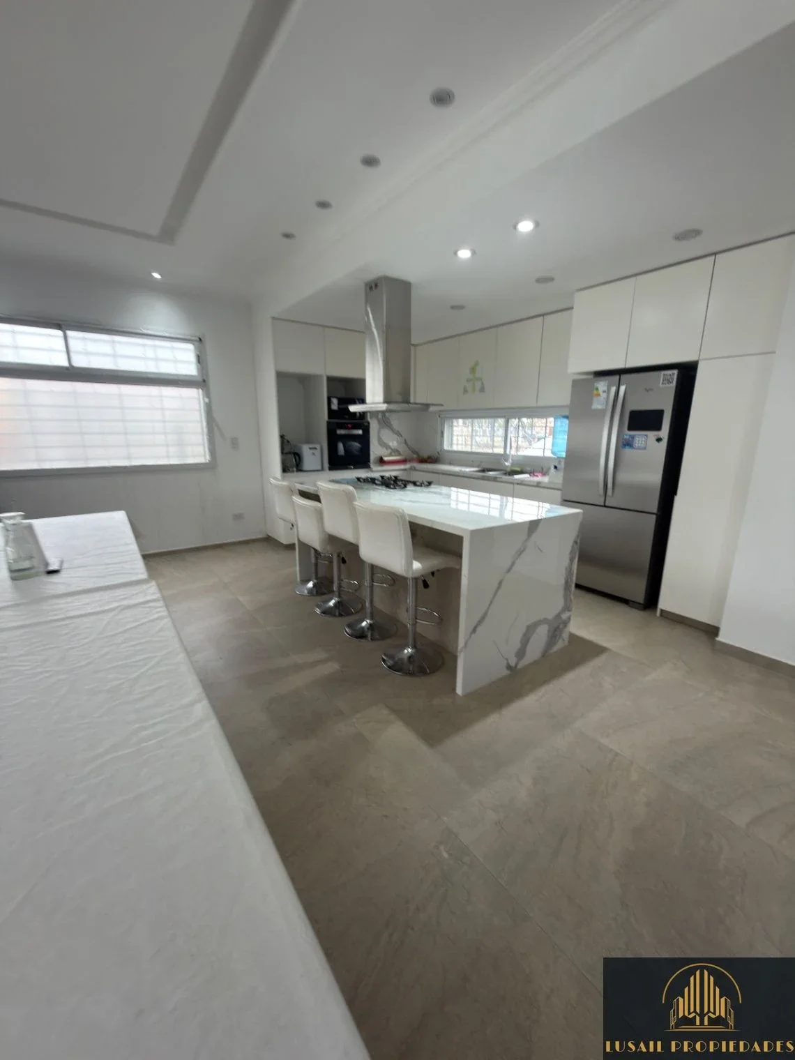 Venta Casa 3 dormitorios en Barrio El Molino Roldán - Imagen 4