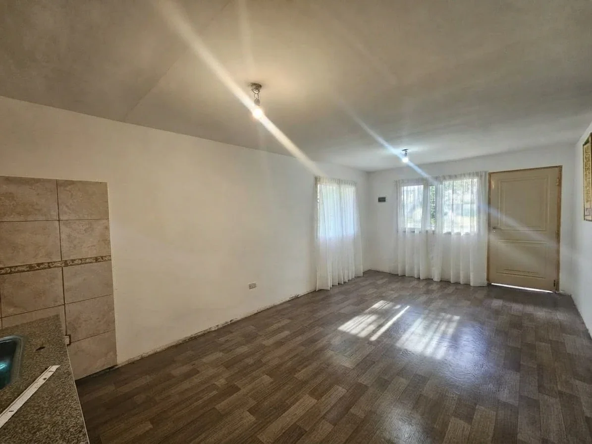 Casa en alquiler en Belén de Escobar - Imagen 3