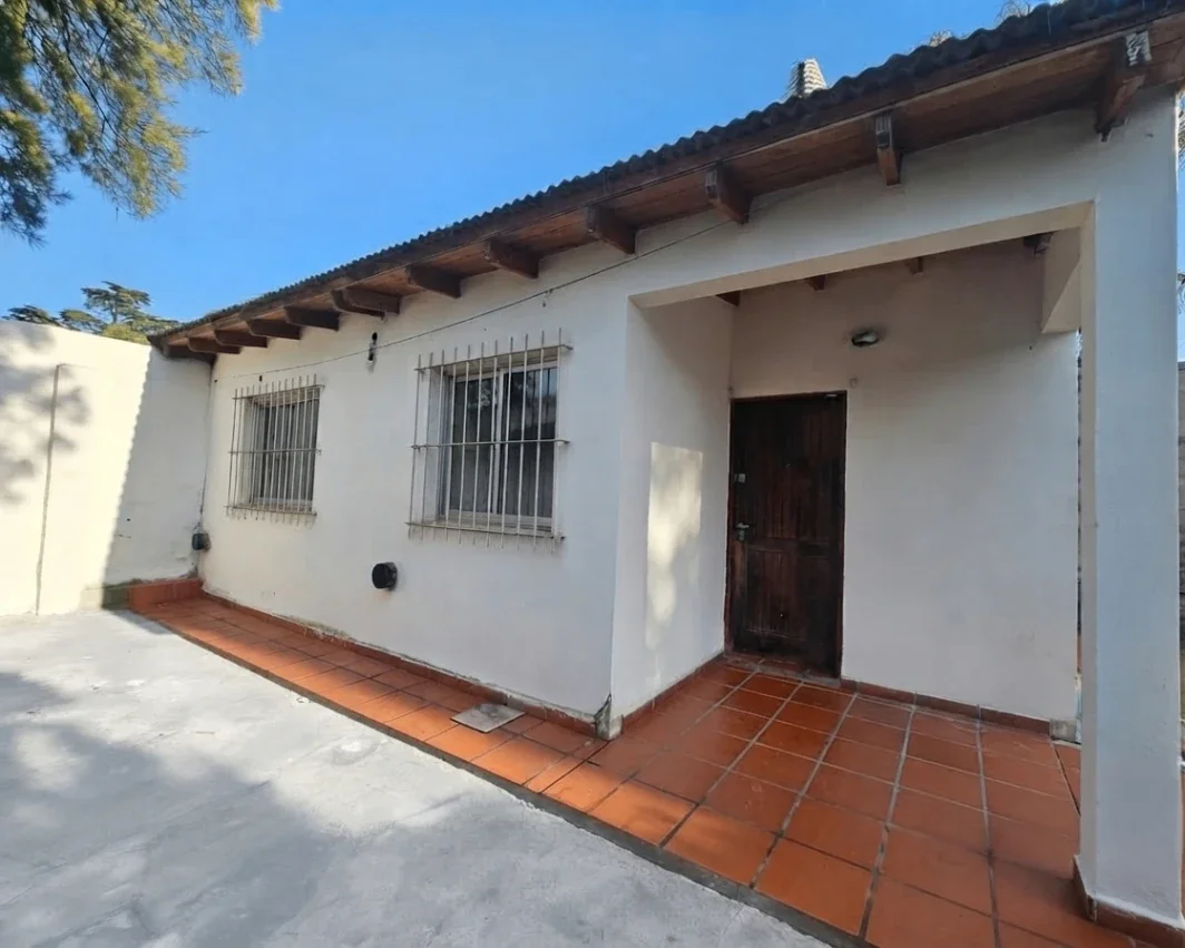 Casa en alquiler en Matheu - Imagen 2