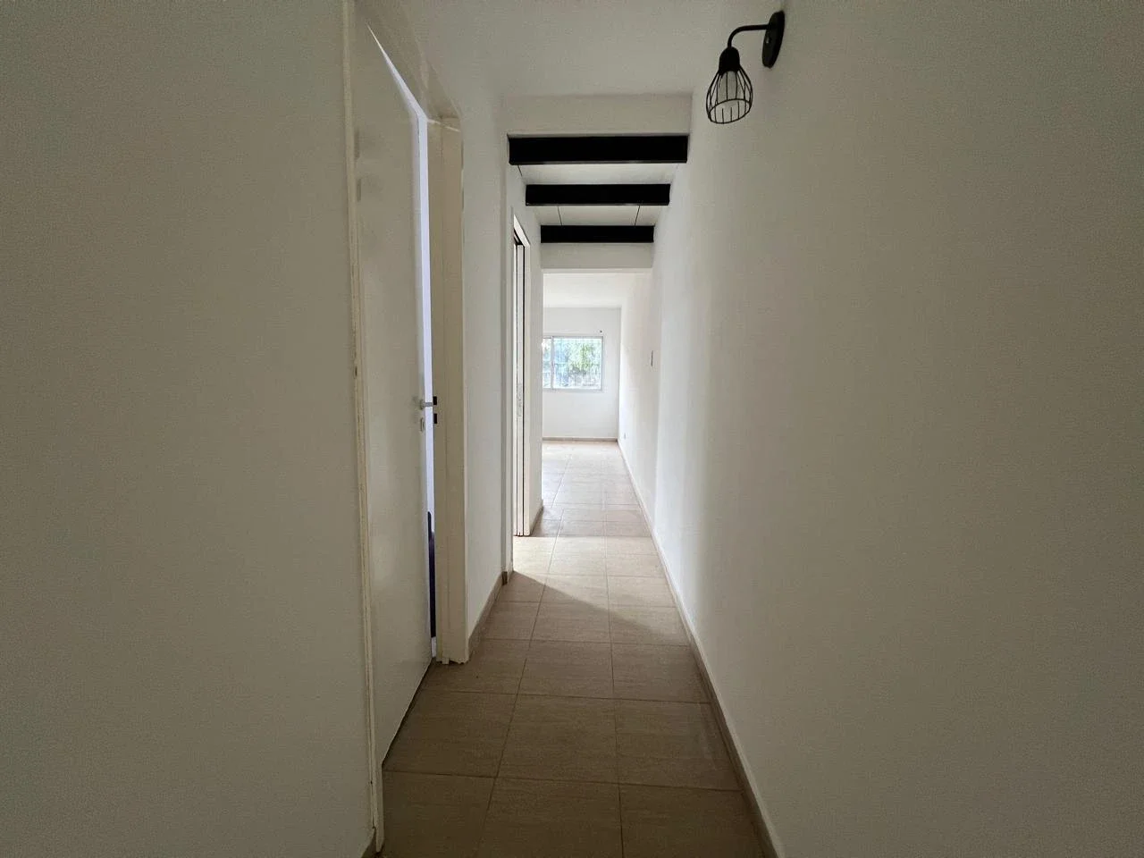 Departamento en alquiler con cochera - Imagen 5
