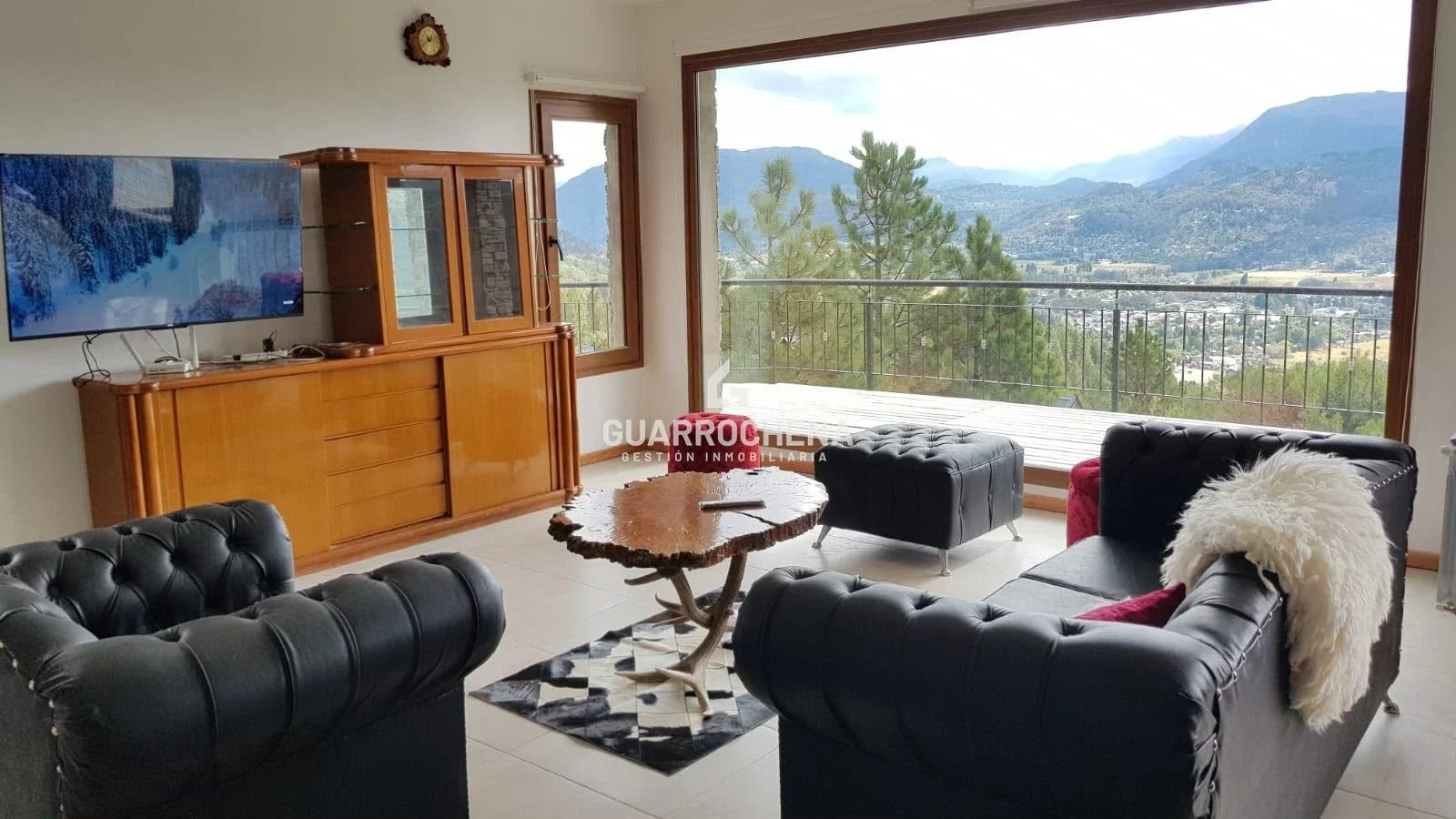 Casa en alquiler c/ cochera en San Martin de los Andes - Imagen 2