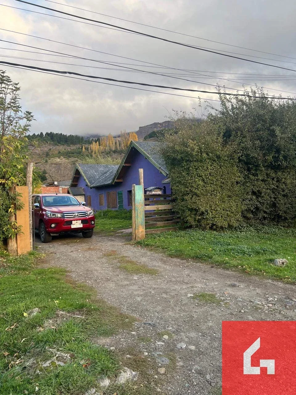 Casa en venta c/ cochera en San Martin de los Andes - Imagen 3