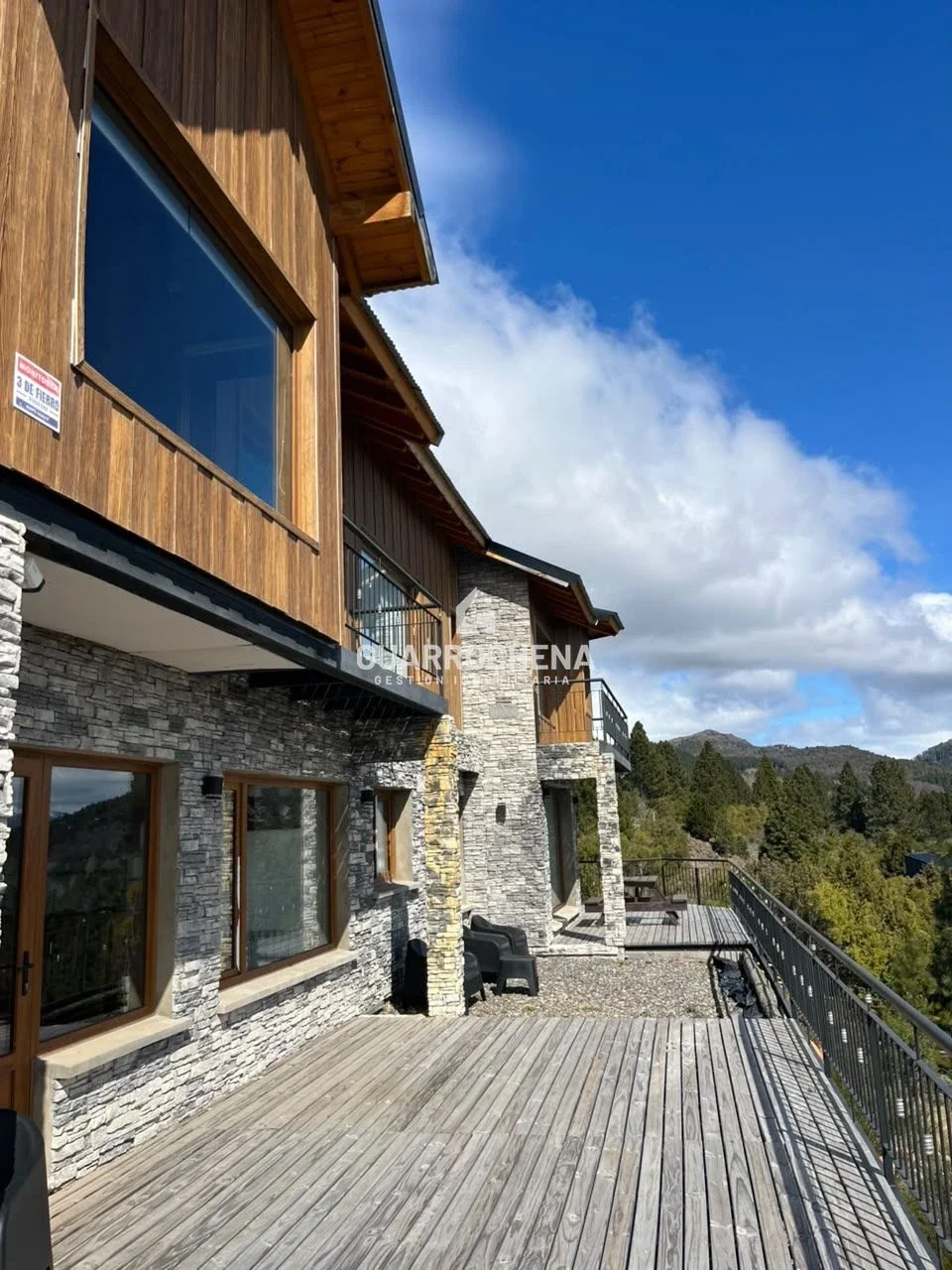Casa en alquiler c/ cochera en San Martin de los Andes - Imagen 5