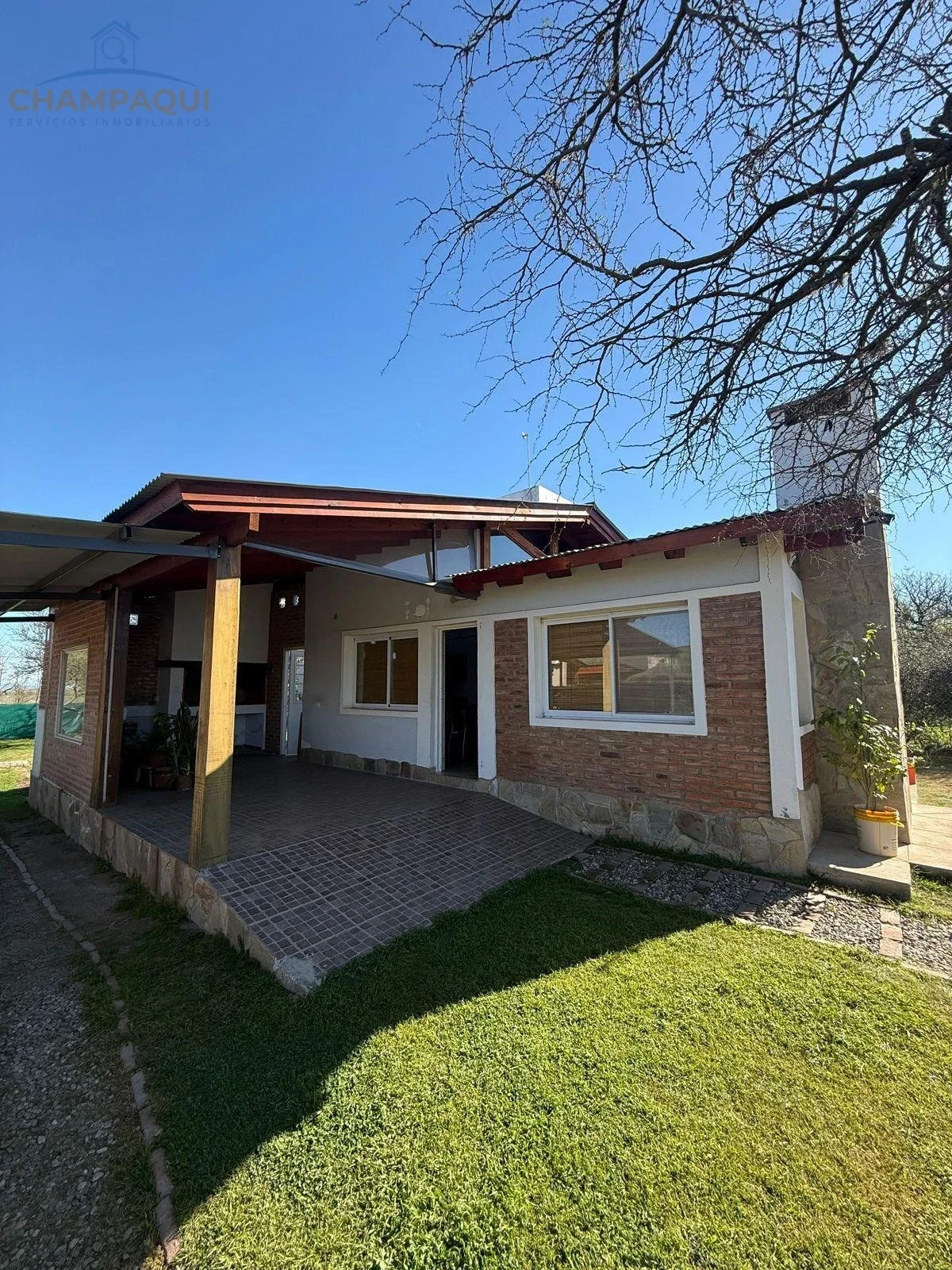 Casa en venta c/ cochera en Los Reartes - Imagen 2
