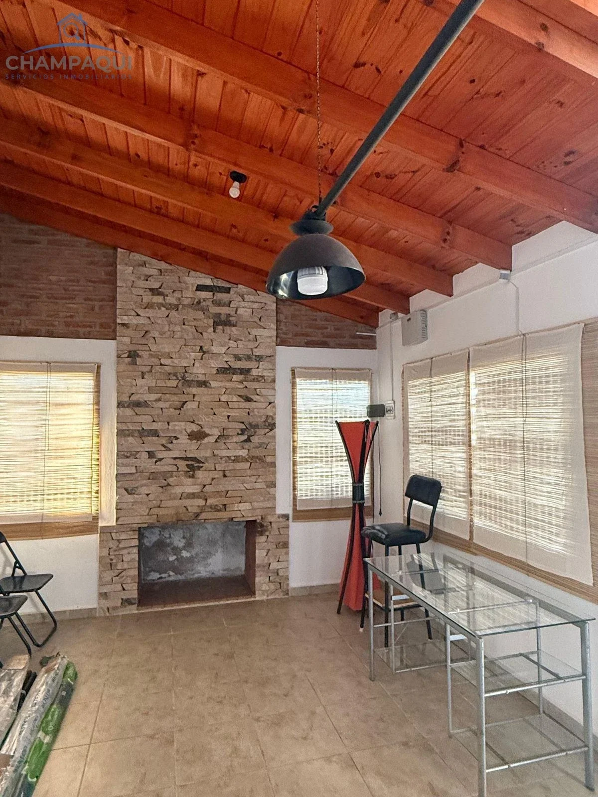 Casa en venta c/ cochera en Los Reartes - Imagen 4
