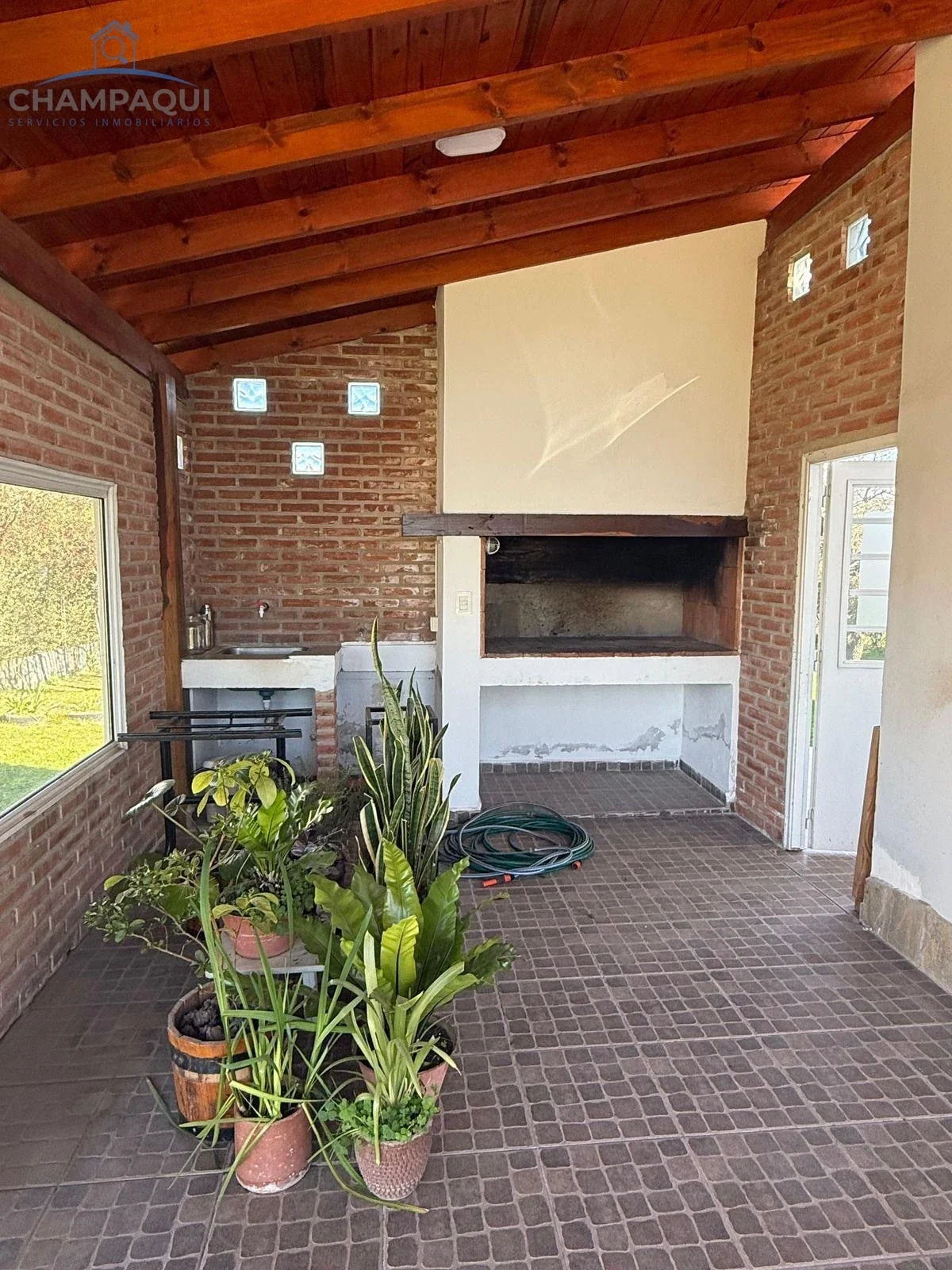 Casa en venta c/ cochera en Los Reartes - Imagen 3