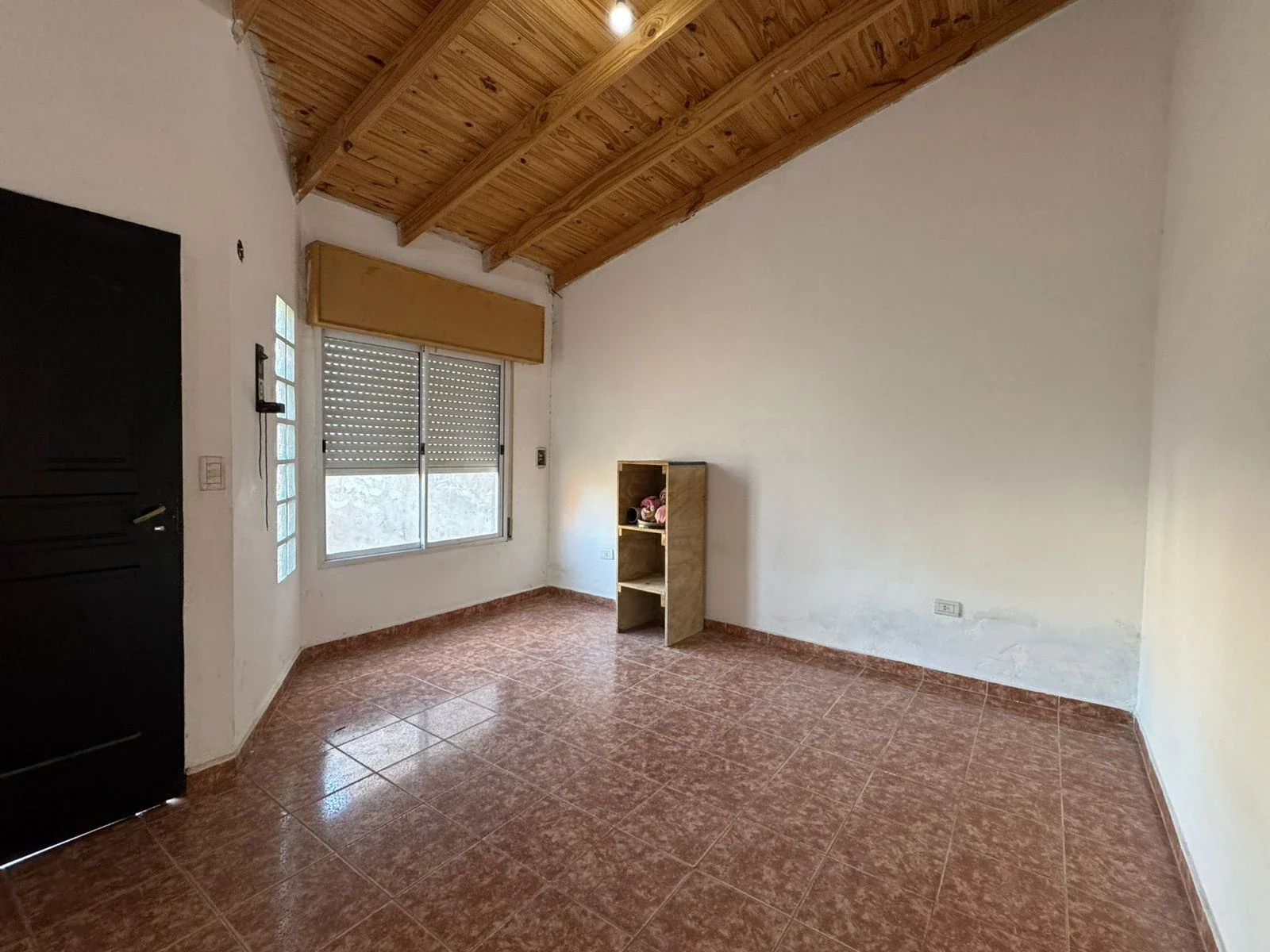 Casa en alquiler c/ cochera en Punta Alta - Imagen 4