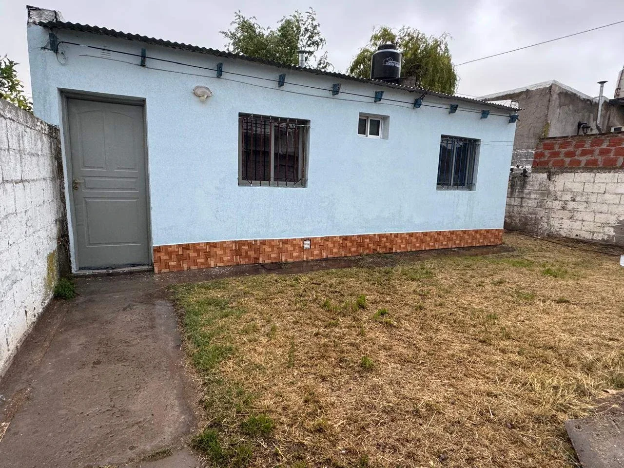 Departamento en alquiler de 1 dormitorio en Punta Alta - Imagen 1