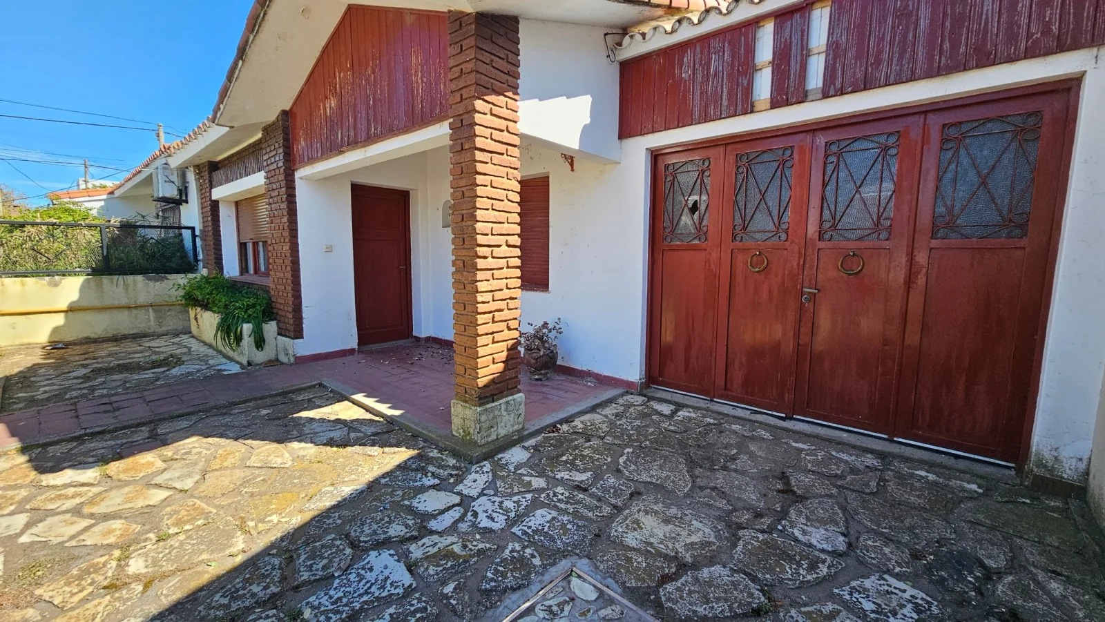 Casa en venta c/ cochera en Punta Alta - Imagen 3
