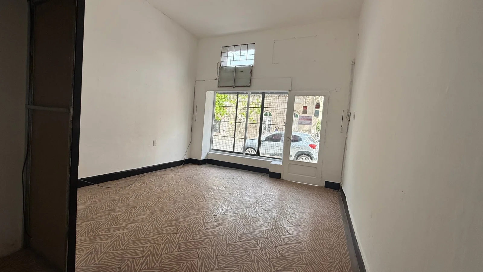 Local comercial en alquiler ubicado en Punta Alta - Imagen 3
