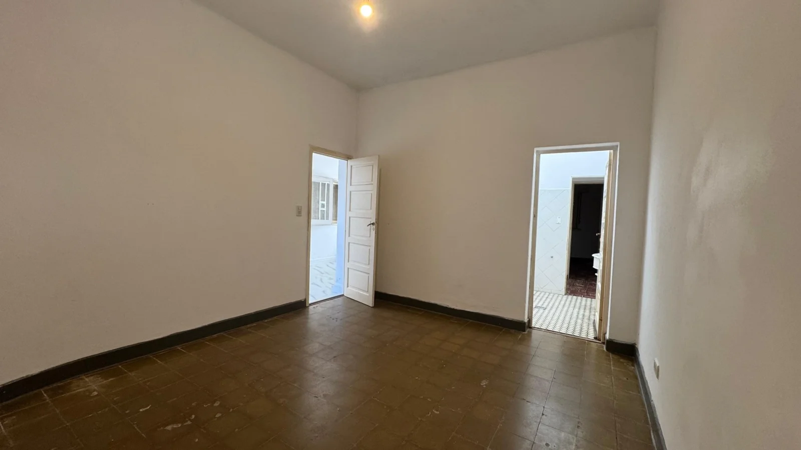 Casa en alquiler c/ cochera en Punta Alta - Imagen 4