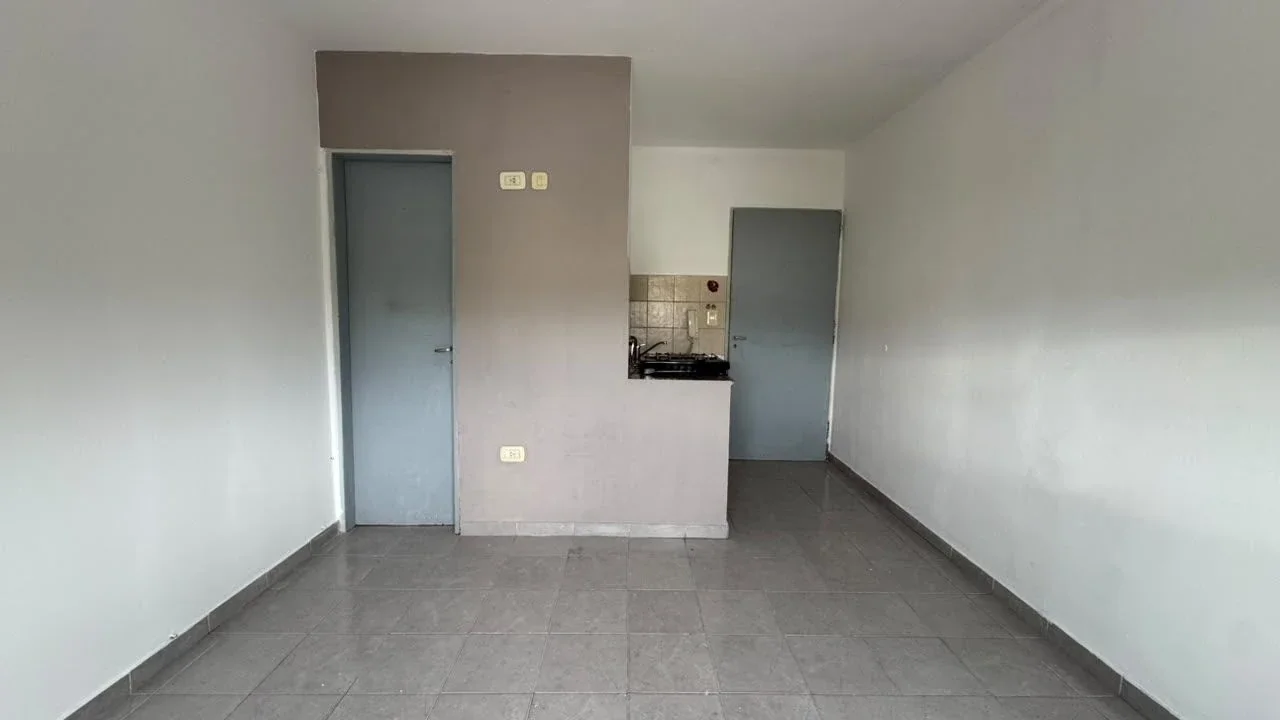 Departamento en alquiler en Punta Alta - Imagen 2