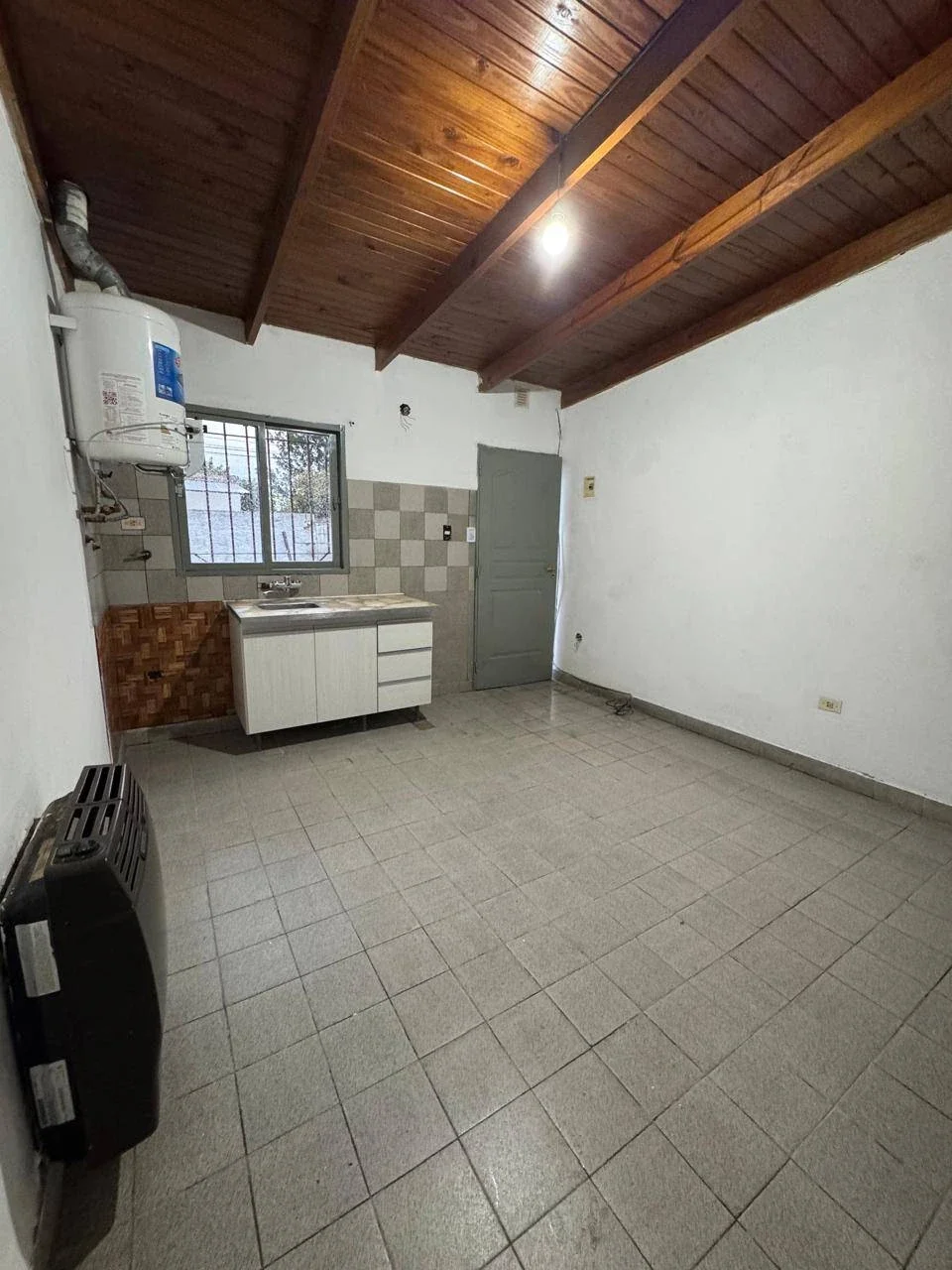 Departamento en alquiler de 1 dormitorio en Punta Alta - Imagen 3