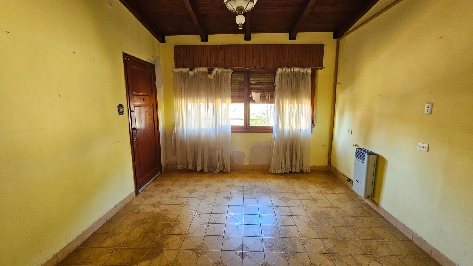 Casa en venta c/ cochera en Punta Alta - Imagen 5