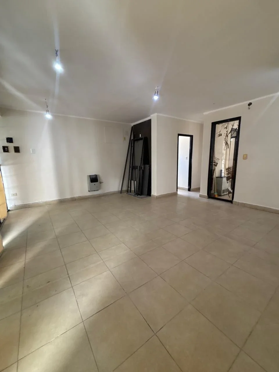 Local comercial en venta ubicado en Punta Alta - Imagen 2