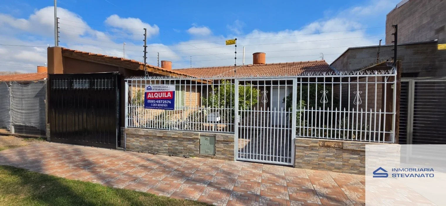 Casa en alquiler de 3 dormitorios c/ cochera en Maipú - Imagen 1