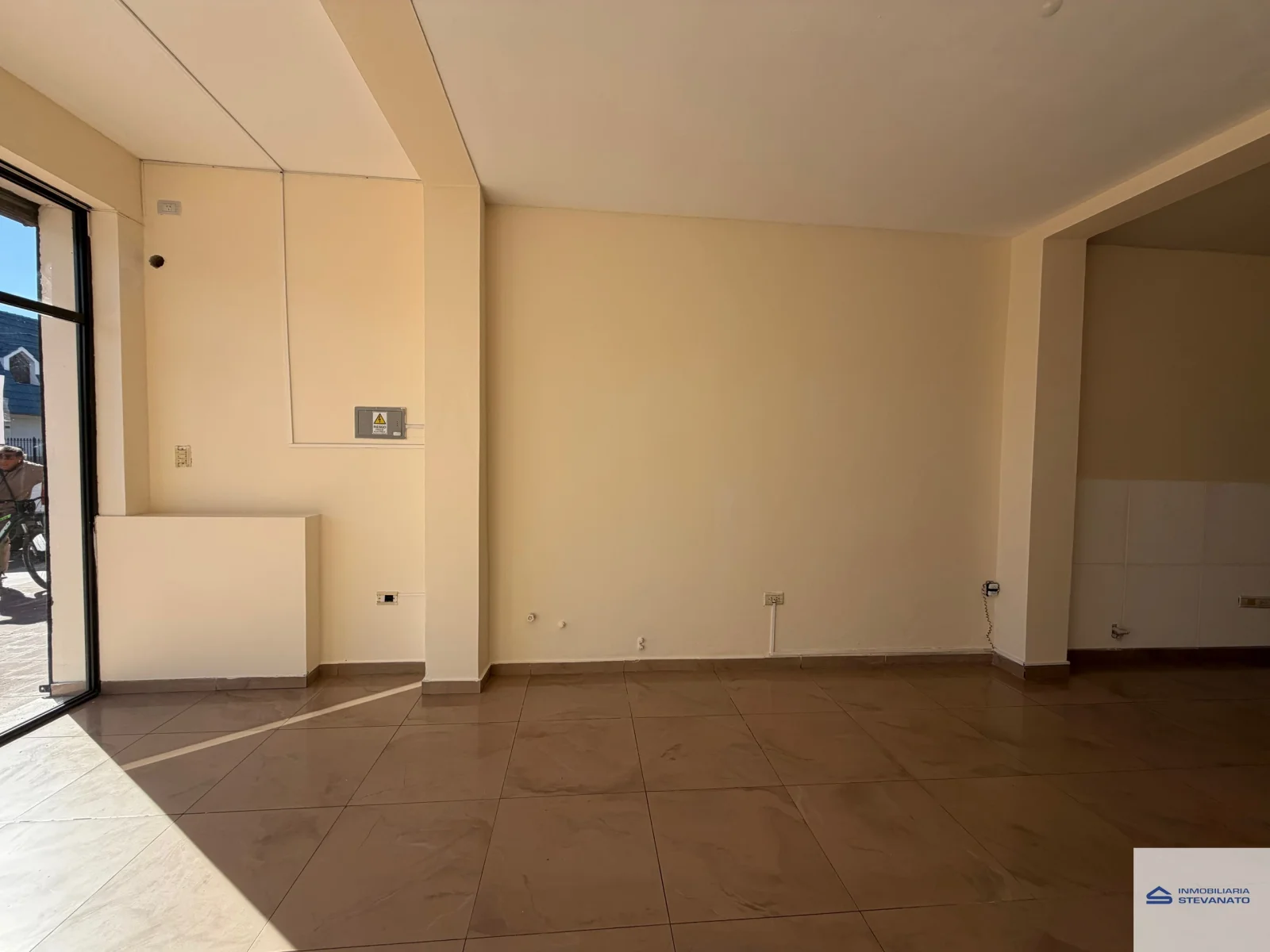 Local comercial en alquiler ubicado en Maipú - Imagen 2