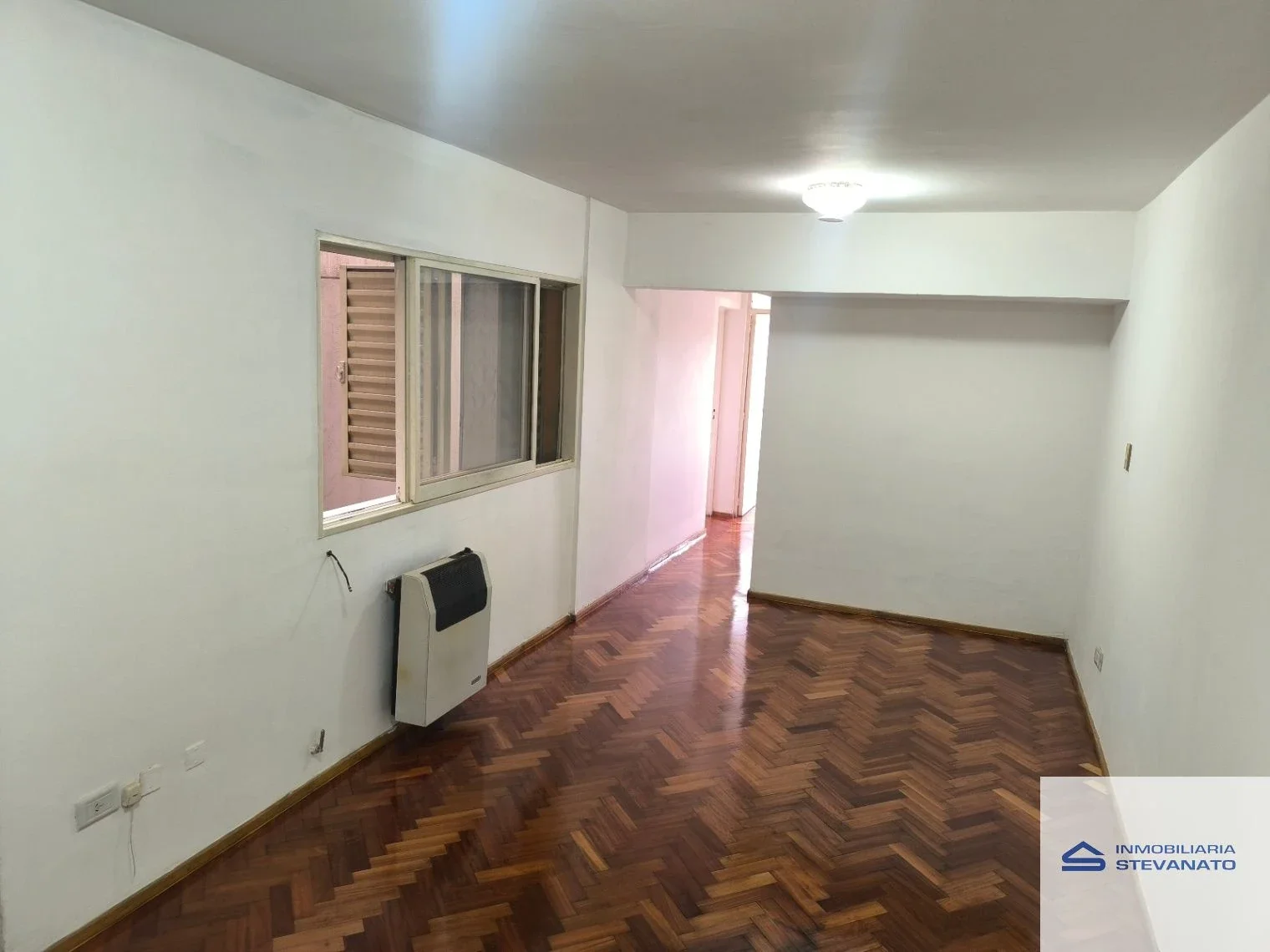 Departamento en alquiler de 2 dormitorios a metros del Parque Central - Imagen 3