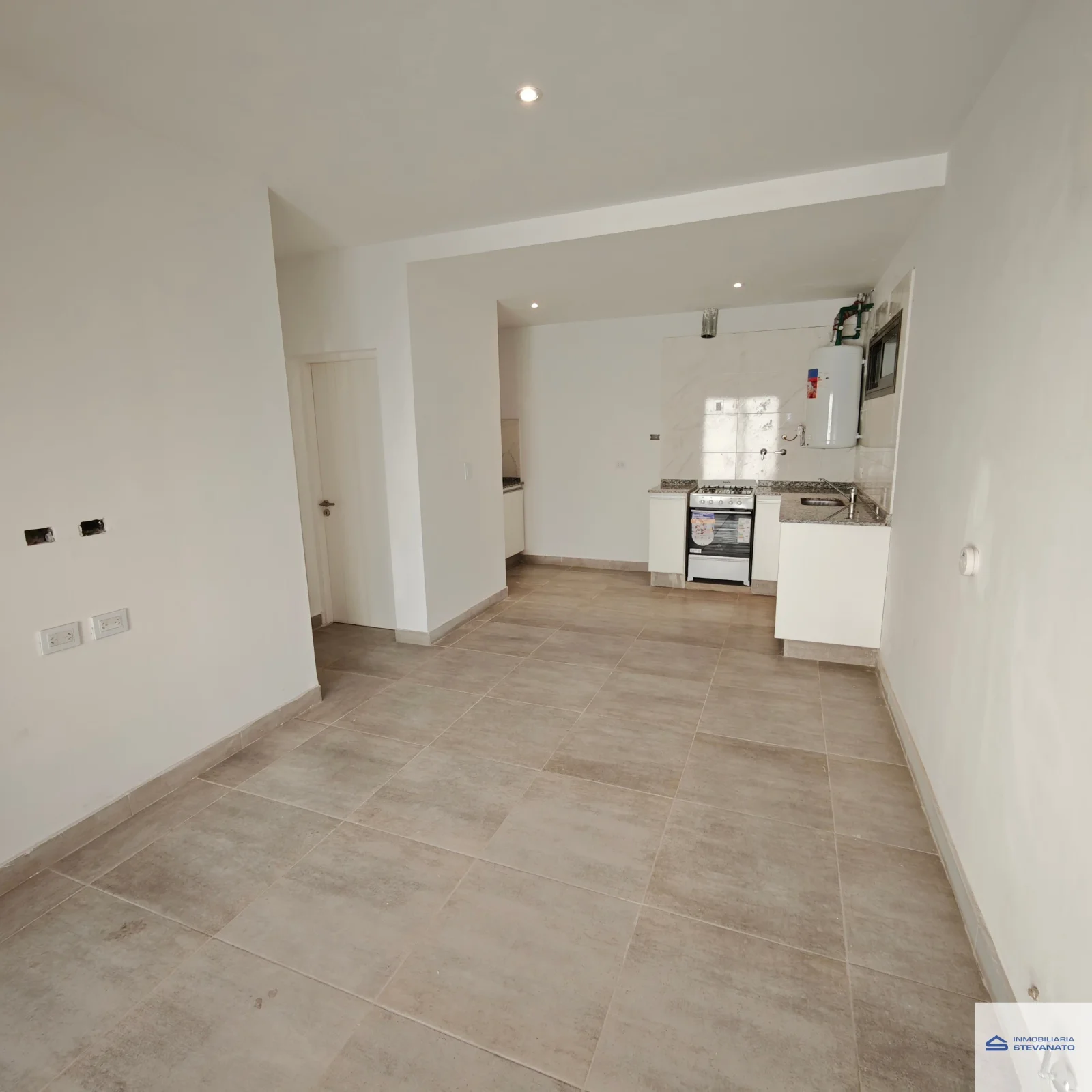 Departamento en alquiler c/ cochera en Maipú - Imagen 2