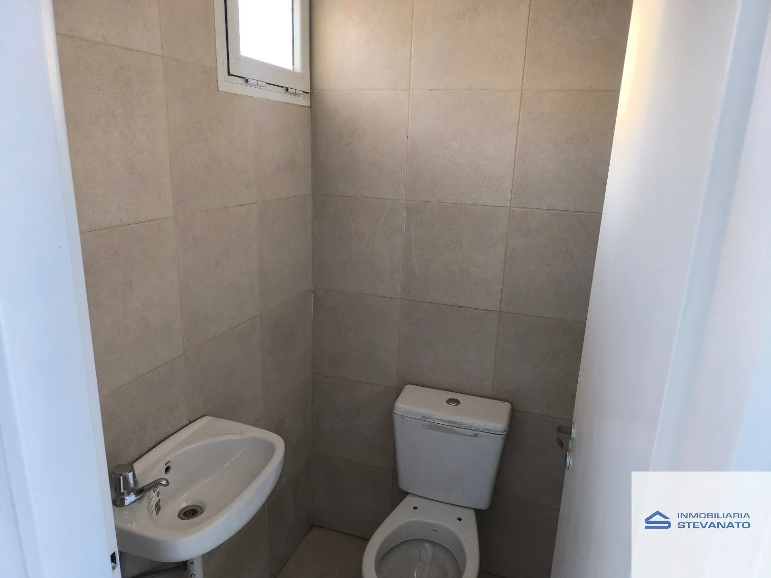 Local comercial en alquiler ubicado en Luzuriaga - Imagen 5