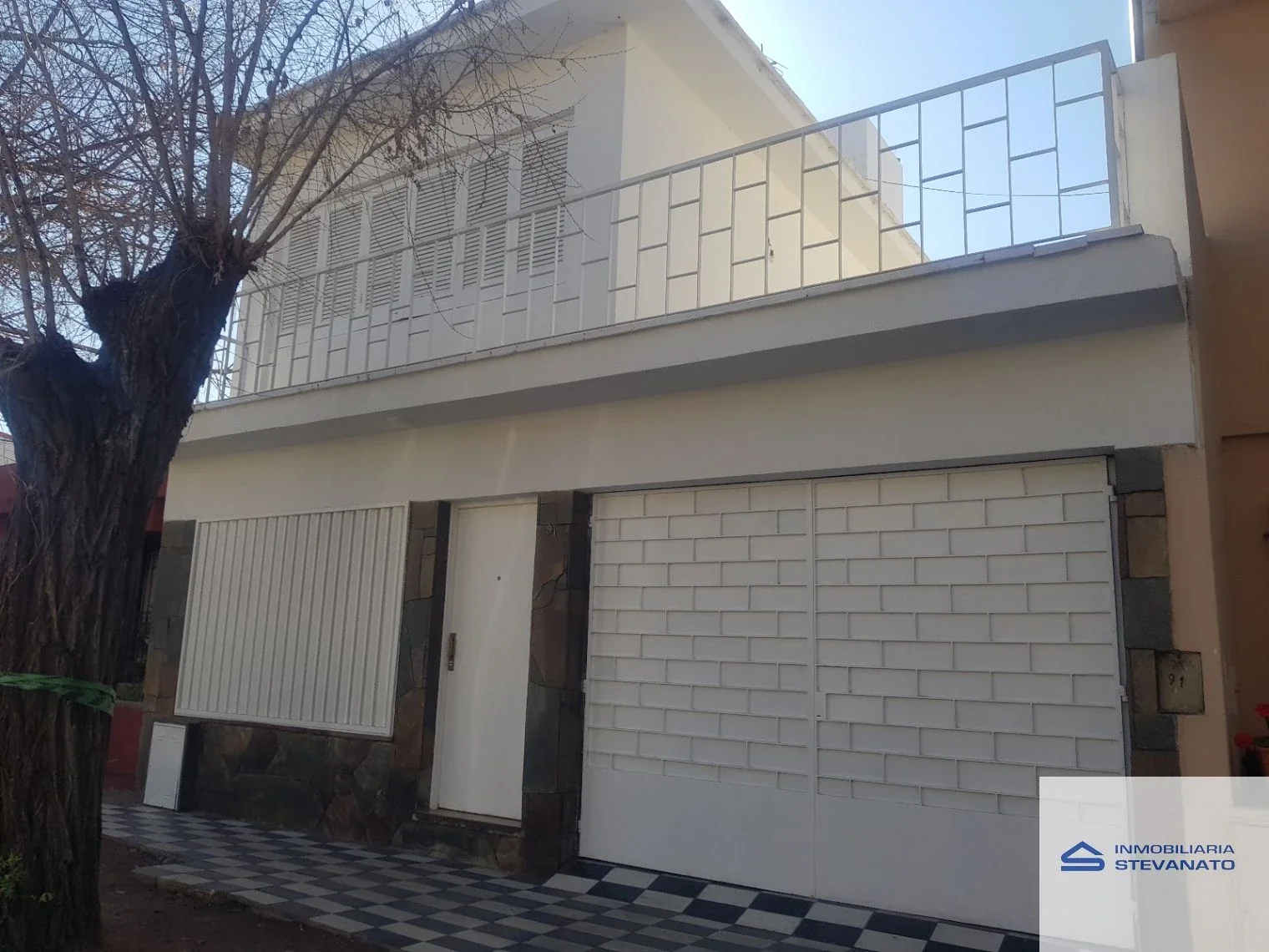 Casa en venta de 3 dormitorios c/ cochera en Godoy Cruz - Imagen 1
