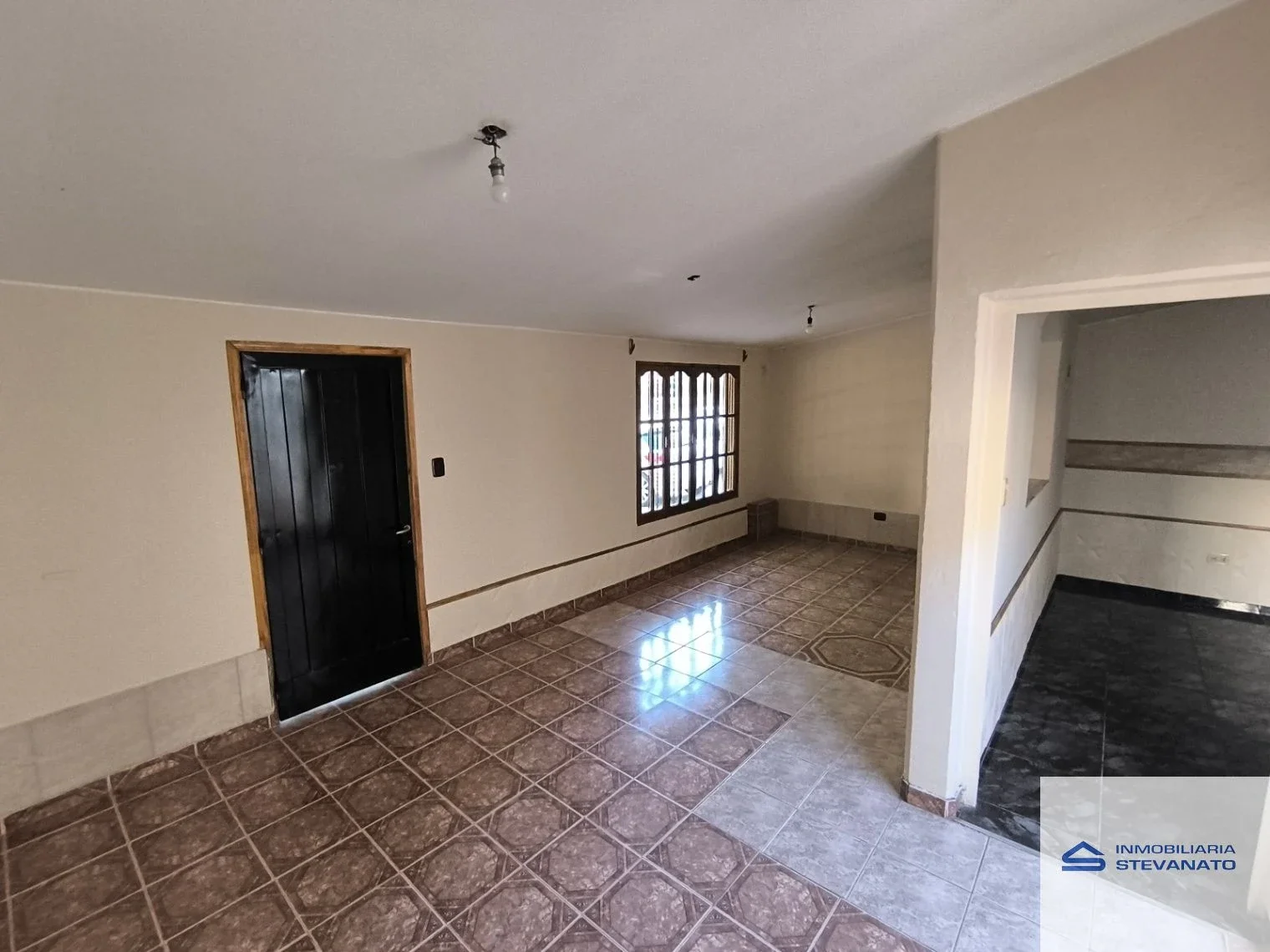 Casa en alquiler de 3 dormitorios en Luzuriaga - Imagen 3