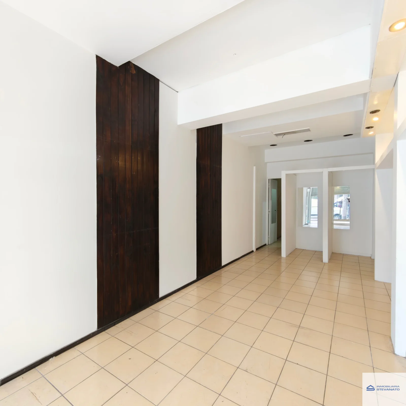 Local comercial en alquiler ubicado en Maipú - Imagen 1