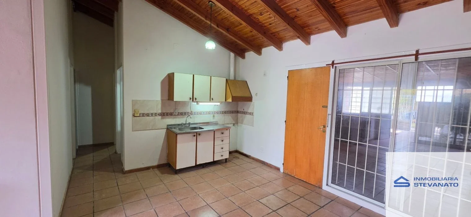 Casa en alquiler de 3 dormitorios c/ cochera en Maipú - Imagen 5
