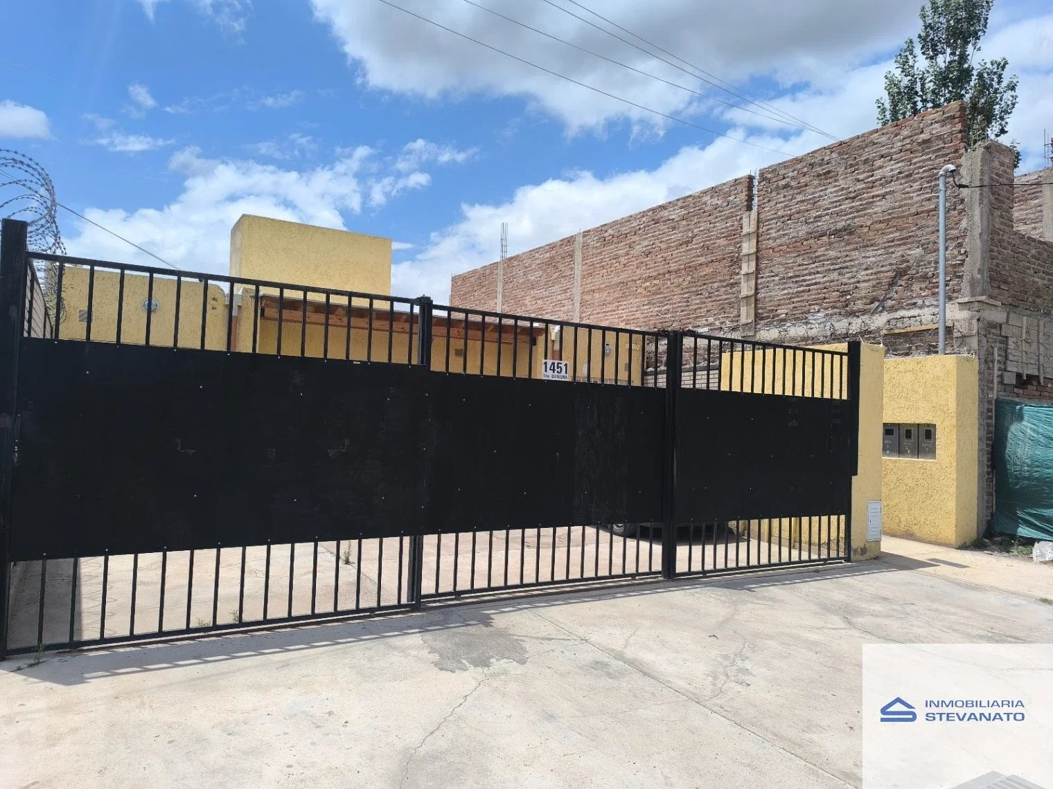 Departamento en alquiler de 1 dormitorio c/ cochera en Luzuriaga - Imagen 1
