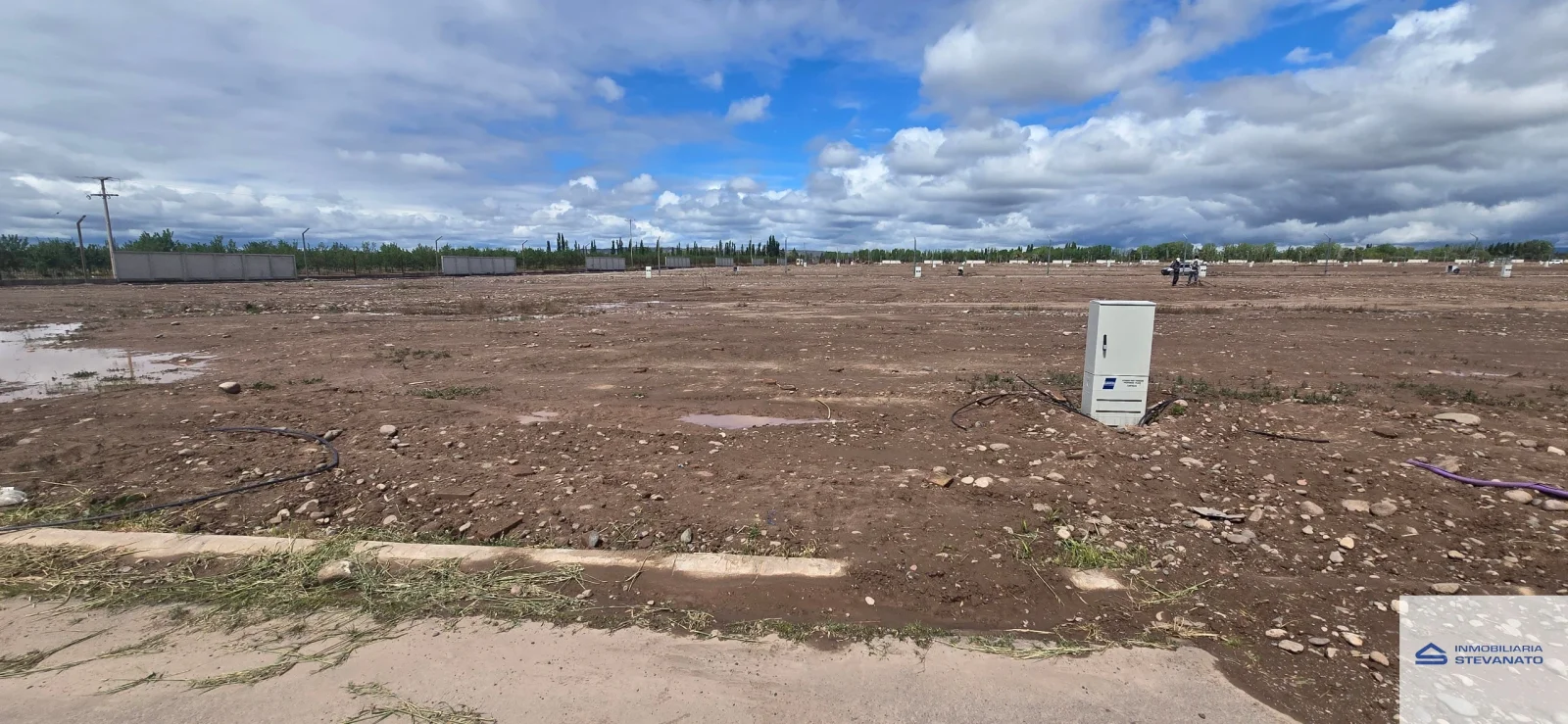 Terreno Barrio Las Palmas. Oportunidad Real ! Posesión inmediata - Imagen 3