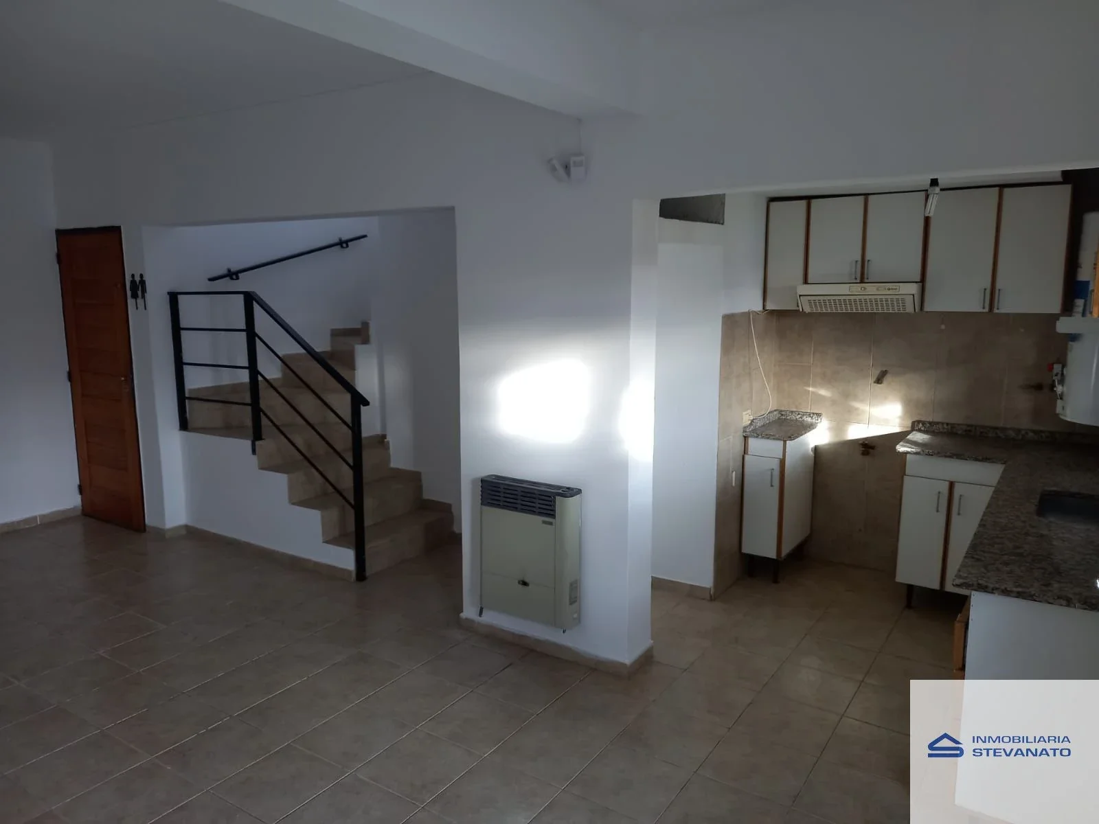Dúplex en alquiler de 2 dormitorios c/ cochera en Maipú - Imagen 3