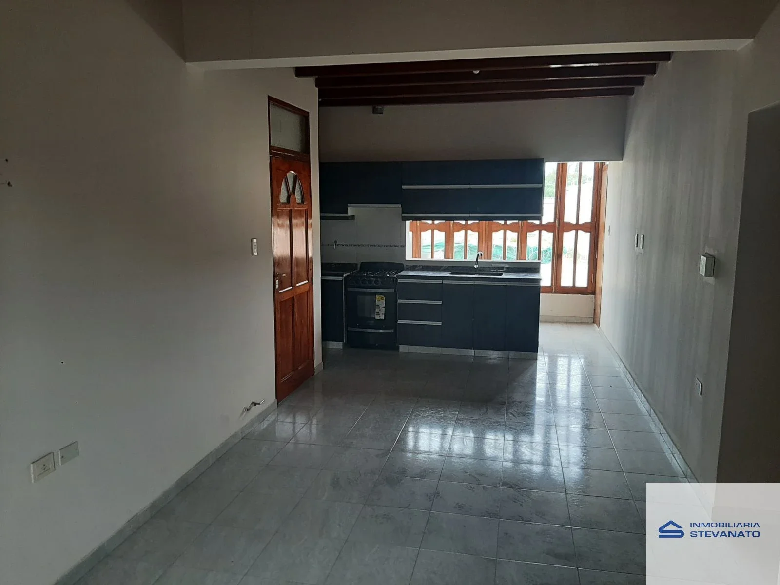 Departamento en alquiler de 3 dormitorios c/ cochera en Maipú - Imagen 2
