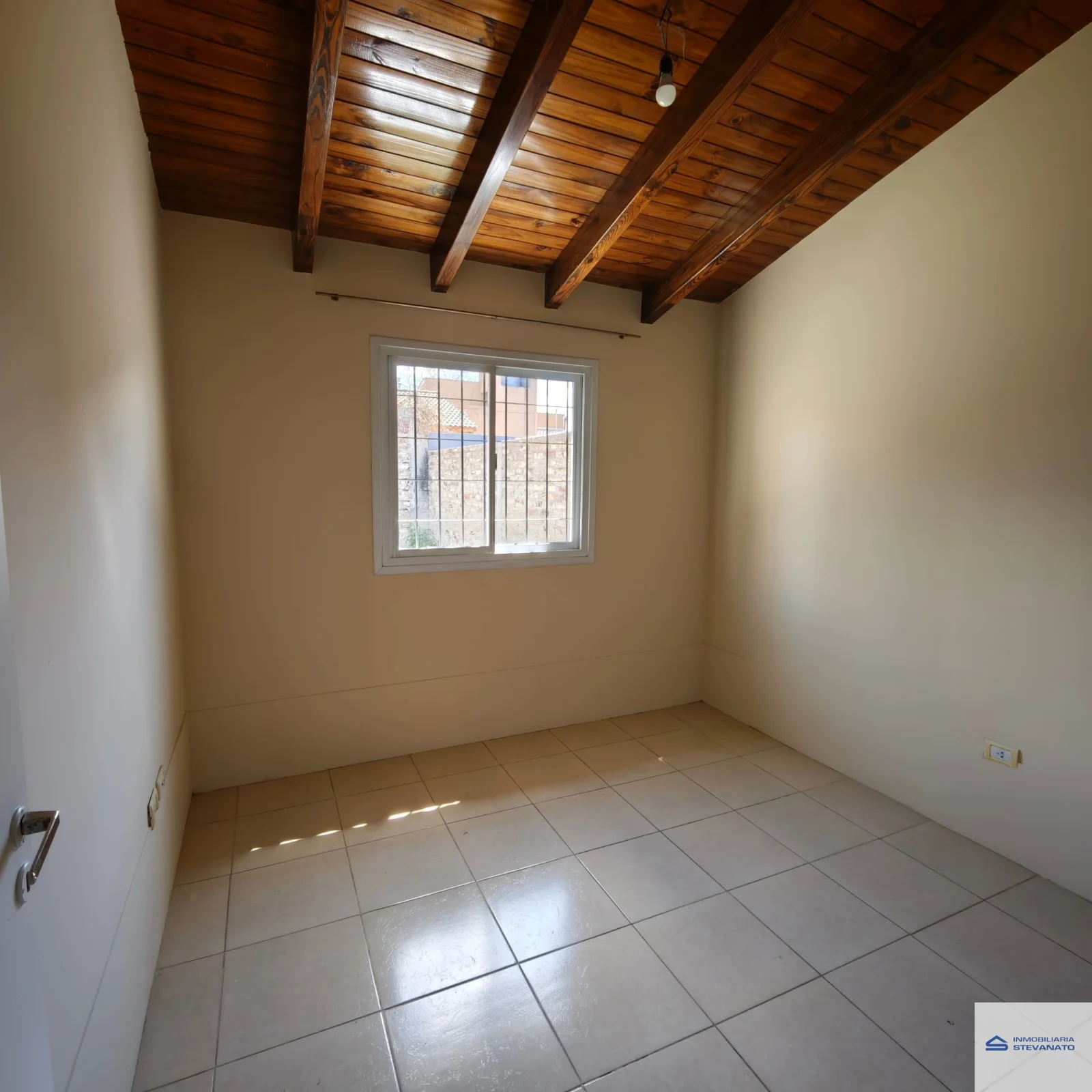 Casa en alquiler c/ cochera en Maipú - Imagen 4