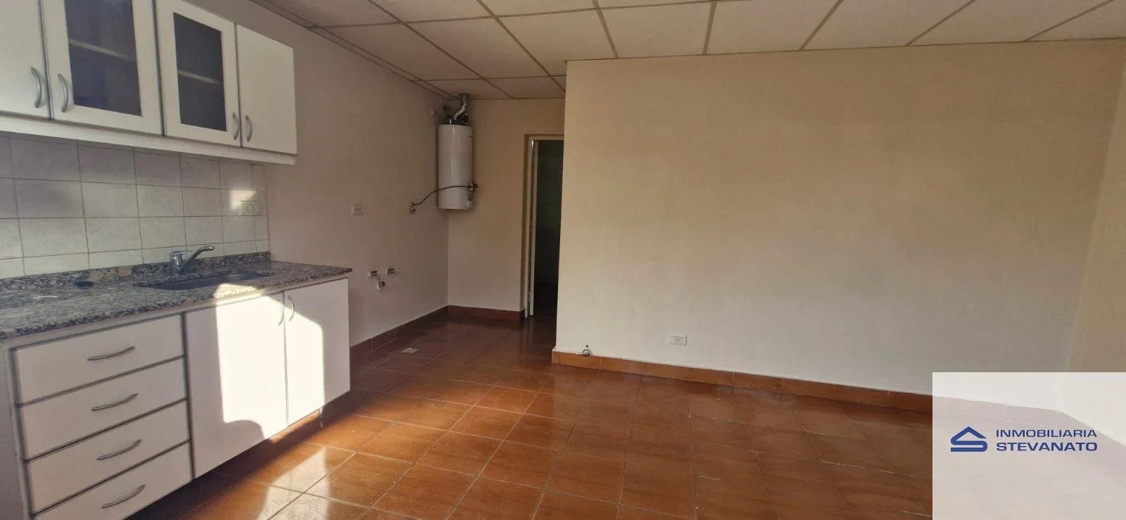 Casa en alquiler de 1 dormitorio c/ cochera en Maipú - Imagen 4