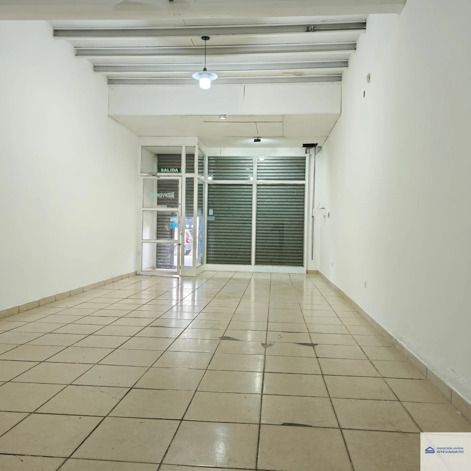 Local comercial en alquiler ubicado en Maipú - Imagen 1