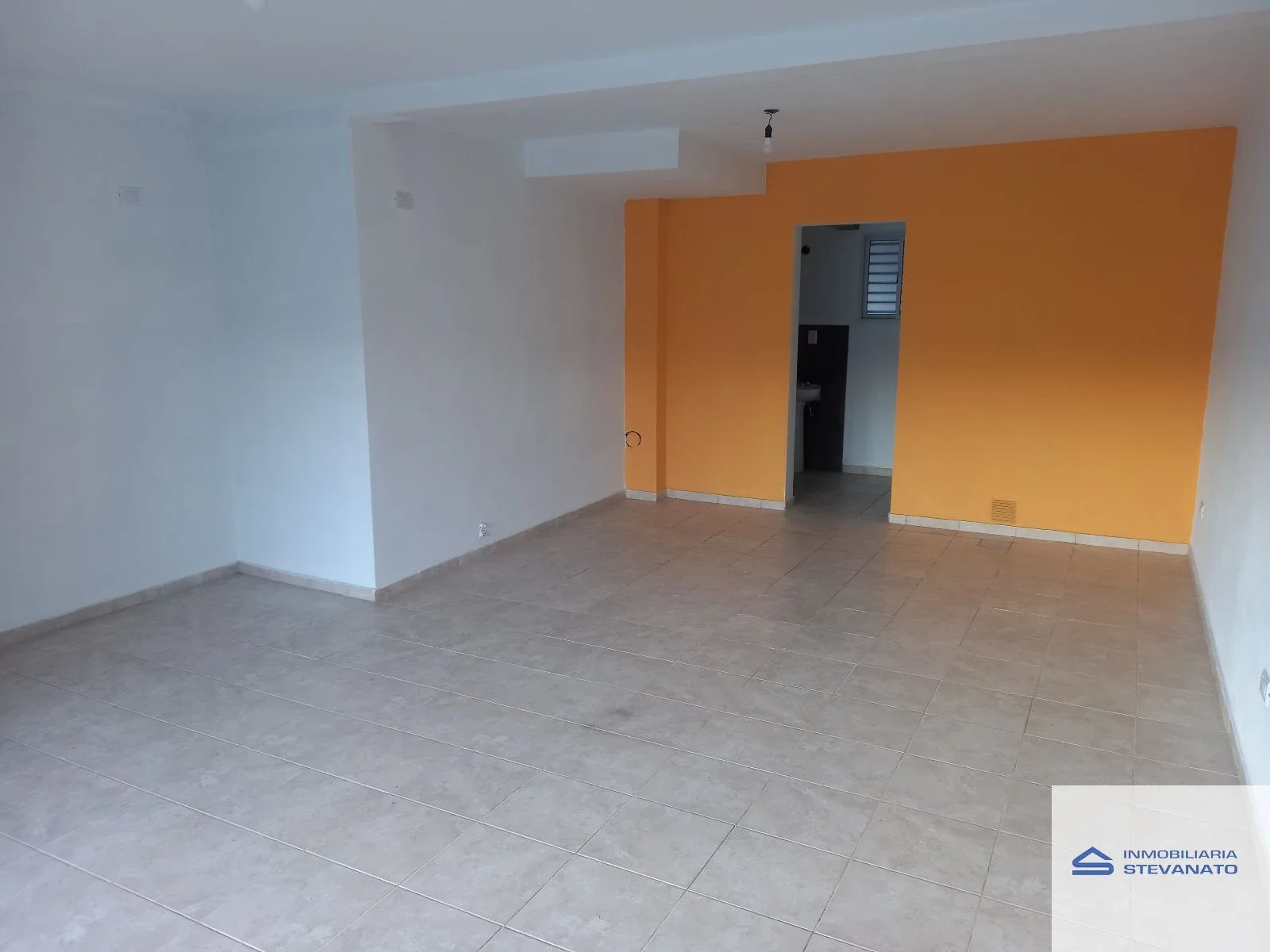 Local comercial en alquiler ubicado en Maipú - Imagen 4