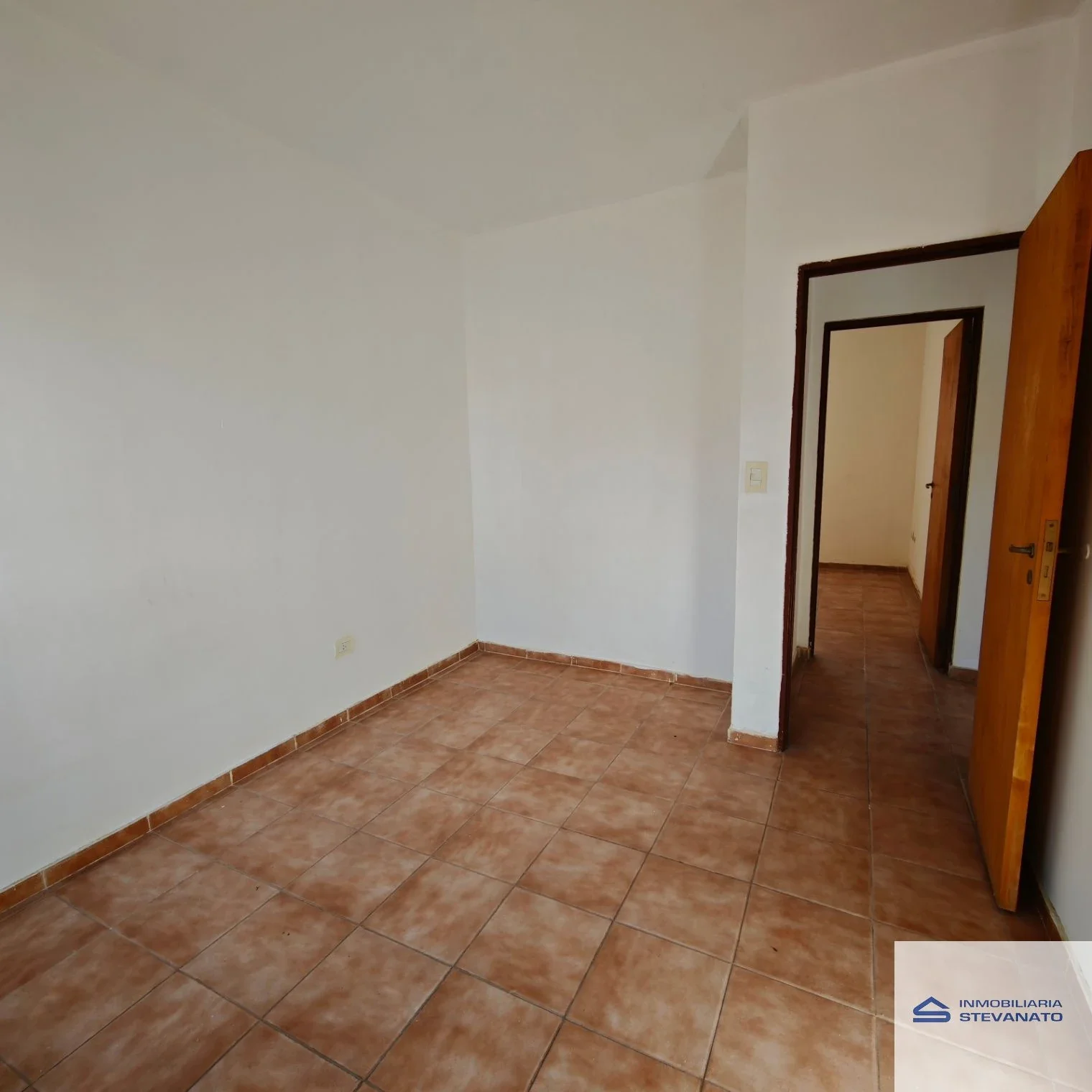 Departamento en alquiler c/ cochera en Luzuriaga - Imagen 4