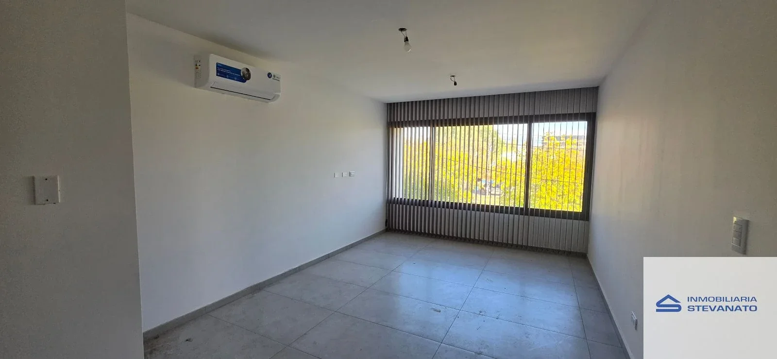 Departamento en alquiler c/ cochera en Maipú - Imagen 2
