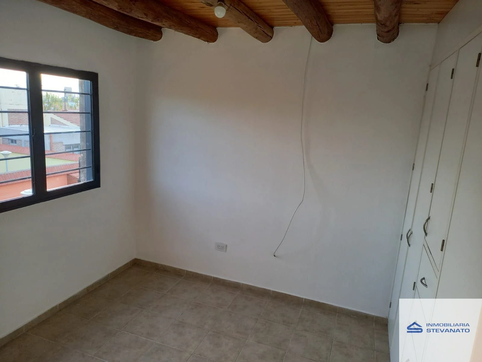 Dúplex en alquiler de 2 dormitorios c/ cochera en Maipú - Imagen 4