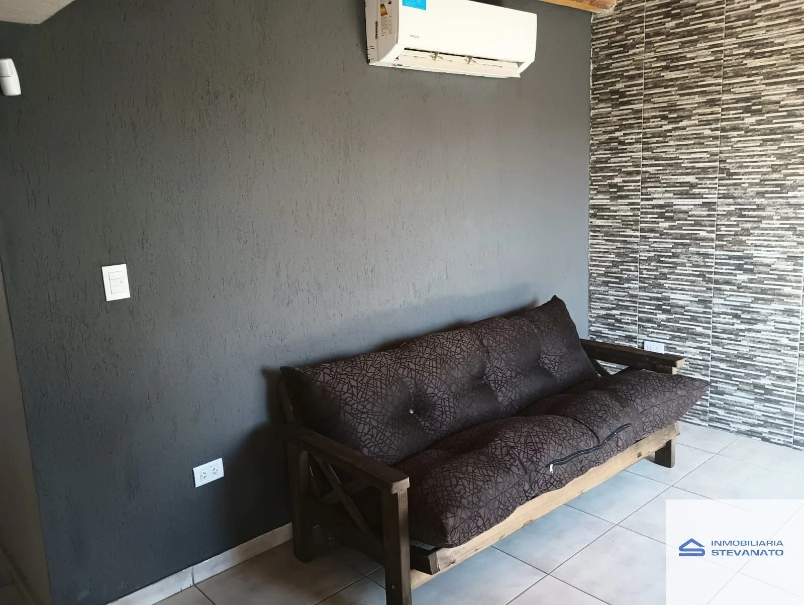 Casa en alquiler de 2 dormitorios c/ cochera  y Pileta en San Roque - Imagen 4