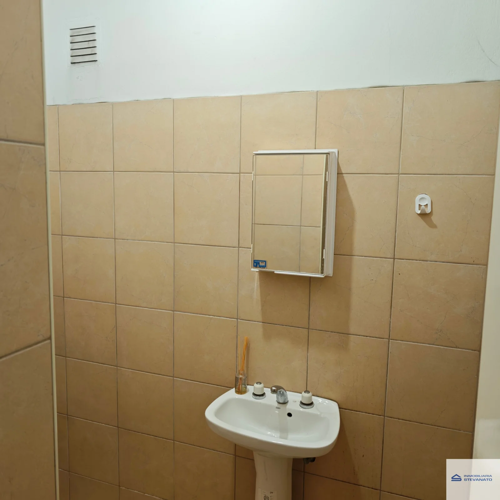 Local comercial en alquiler ubicado en Maipú - Imagen 3
