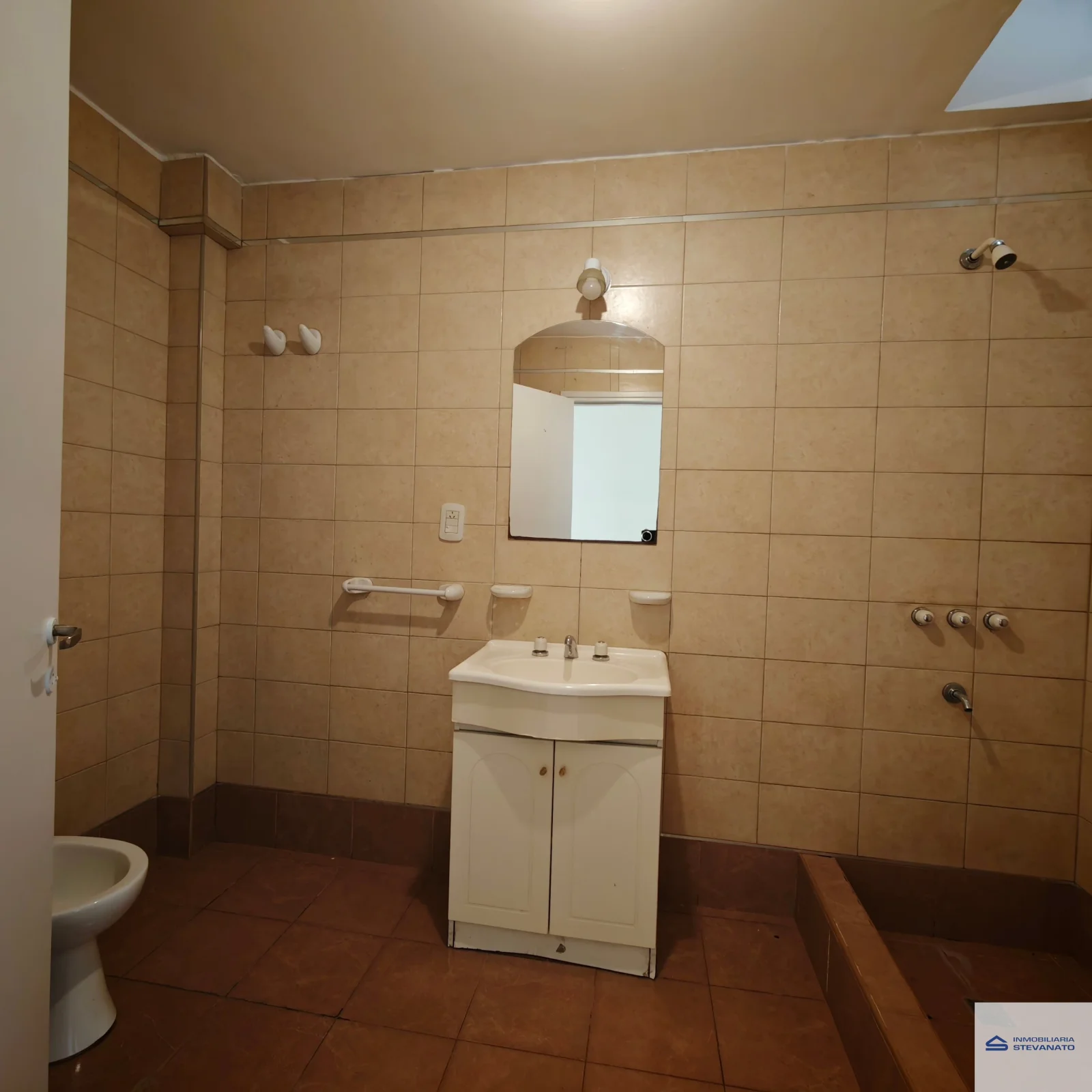 Departamento en alquiler c/ cochera en Maipú - Imagen 4
