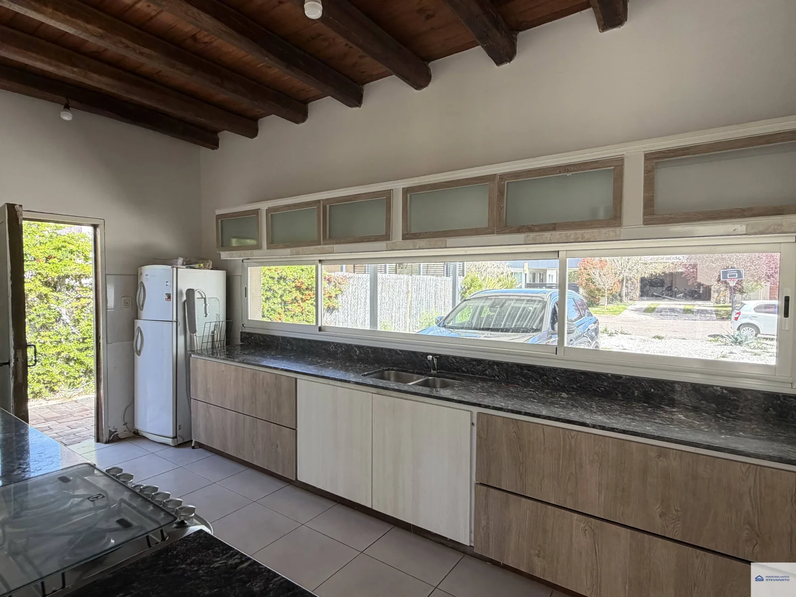 Casa en alquiler c/ cochera en Carrodilla - Imagen 3
