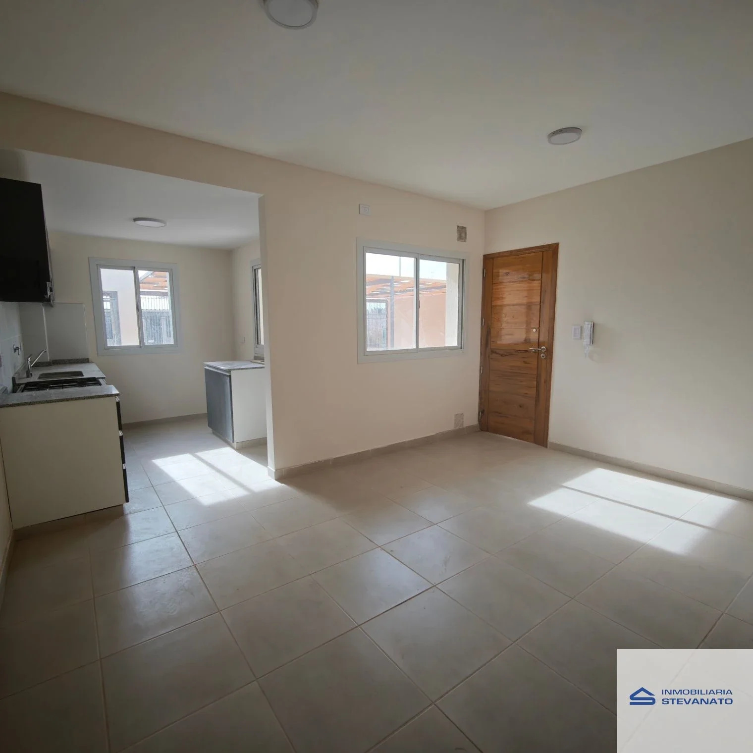 Departamento en alquiler c/ cochera en Luzuriaga - Imagen 4